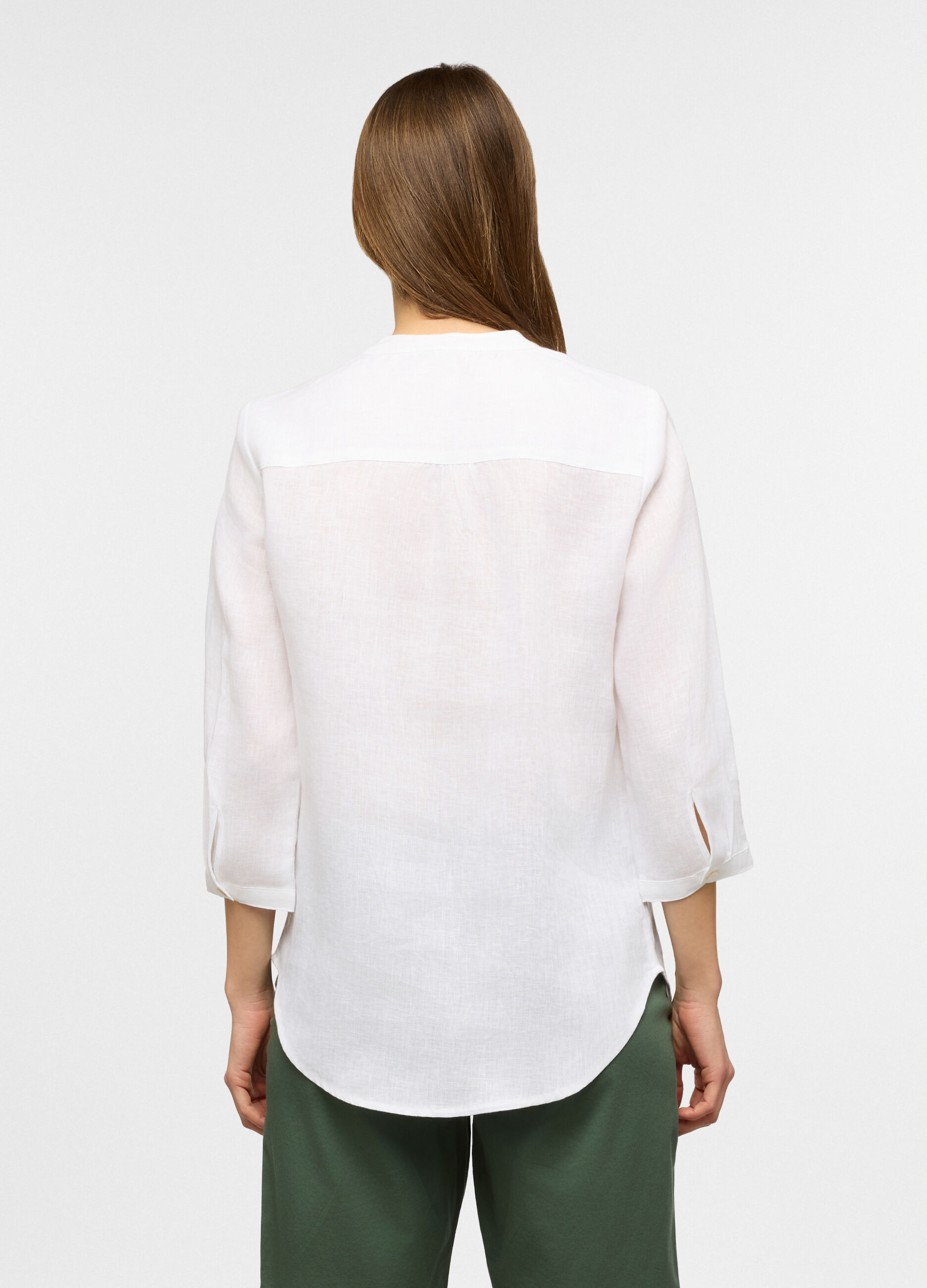 Camicia fit regular con collo coreano in puro lino donna_1