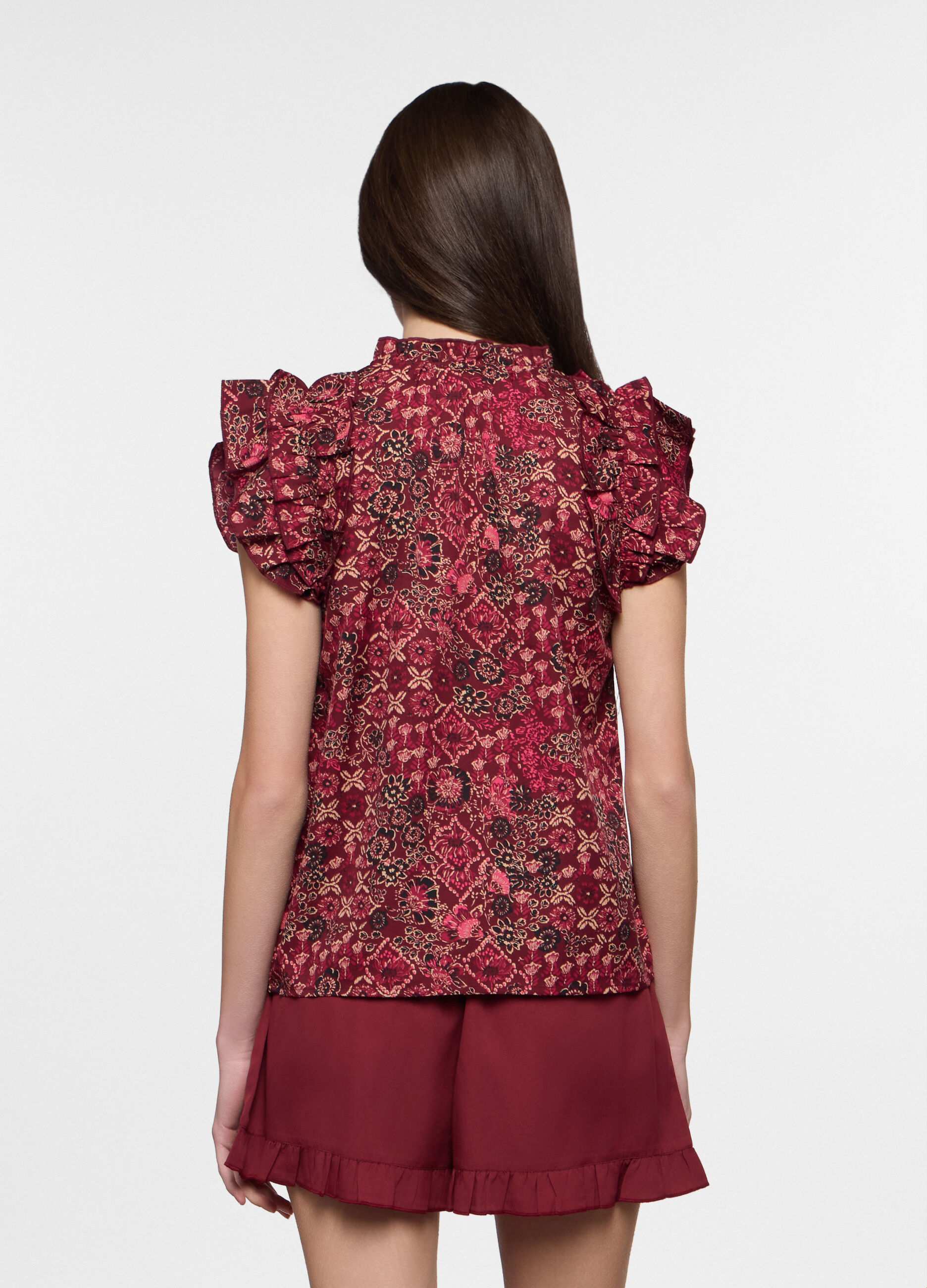 Blusa Fit Regular con scollo a goccia in american cr&ecirc;pe donna