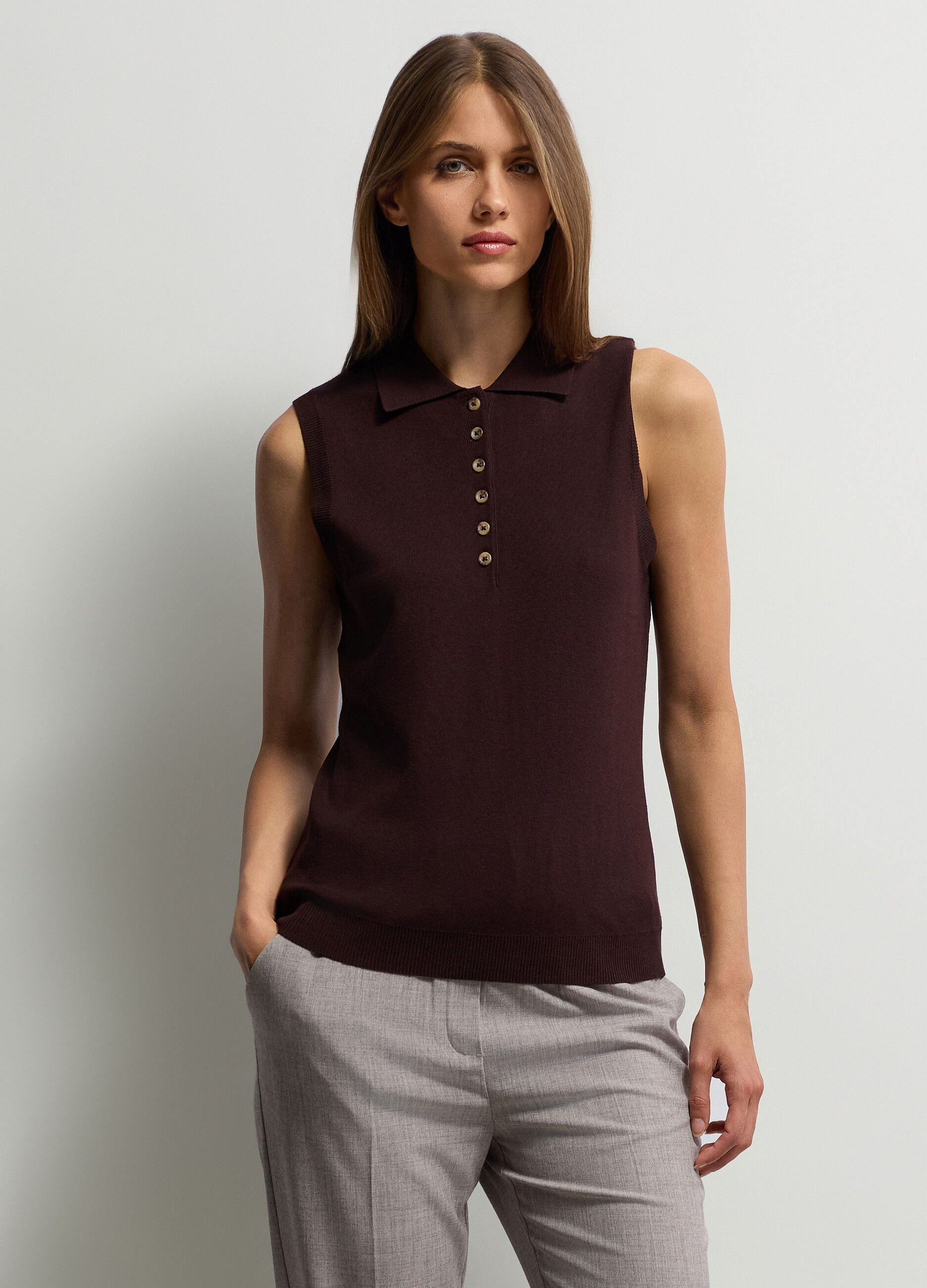 Gilet con colletto classico in maglia rasata donna_0