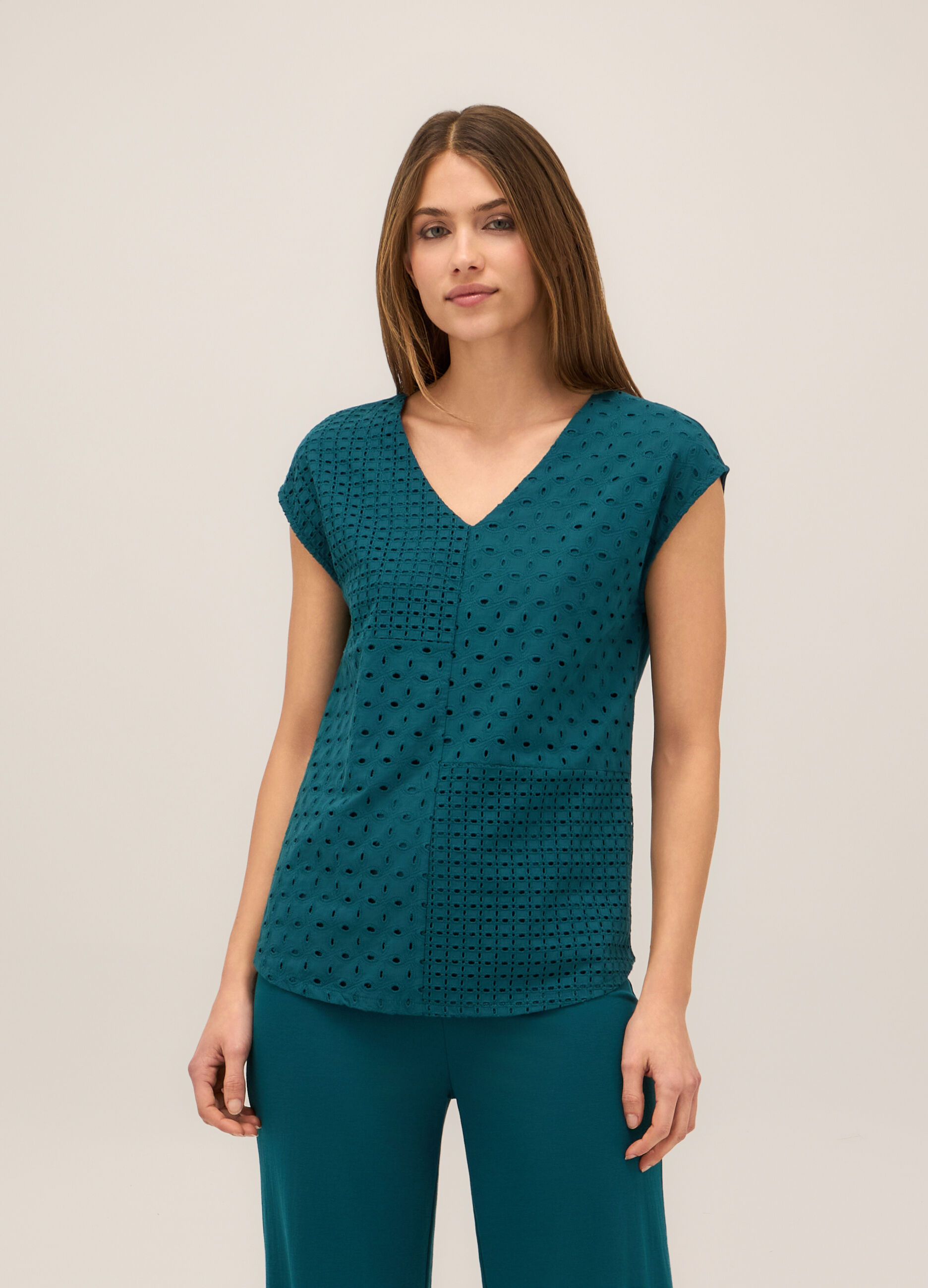 T-shirt smanicata misto viscosa donna_0