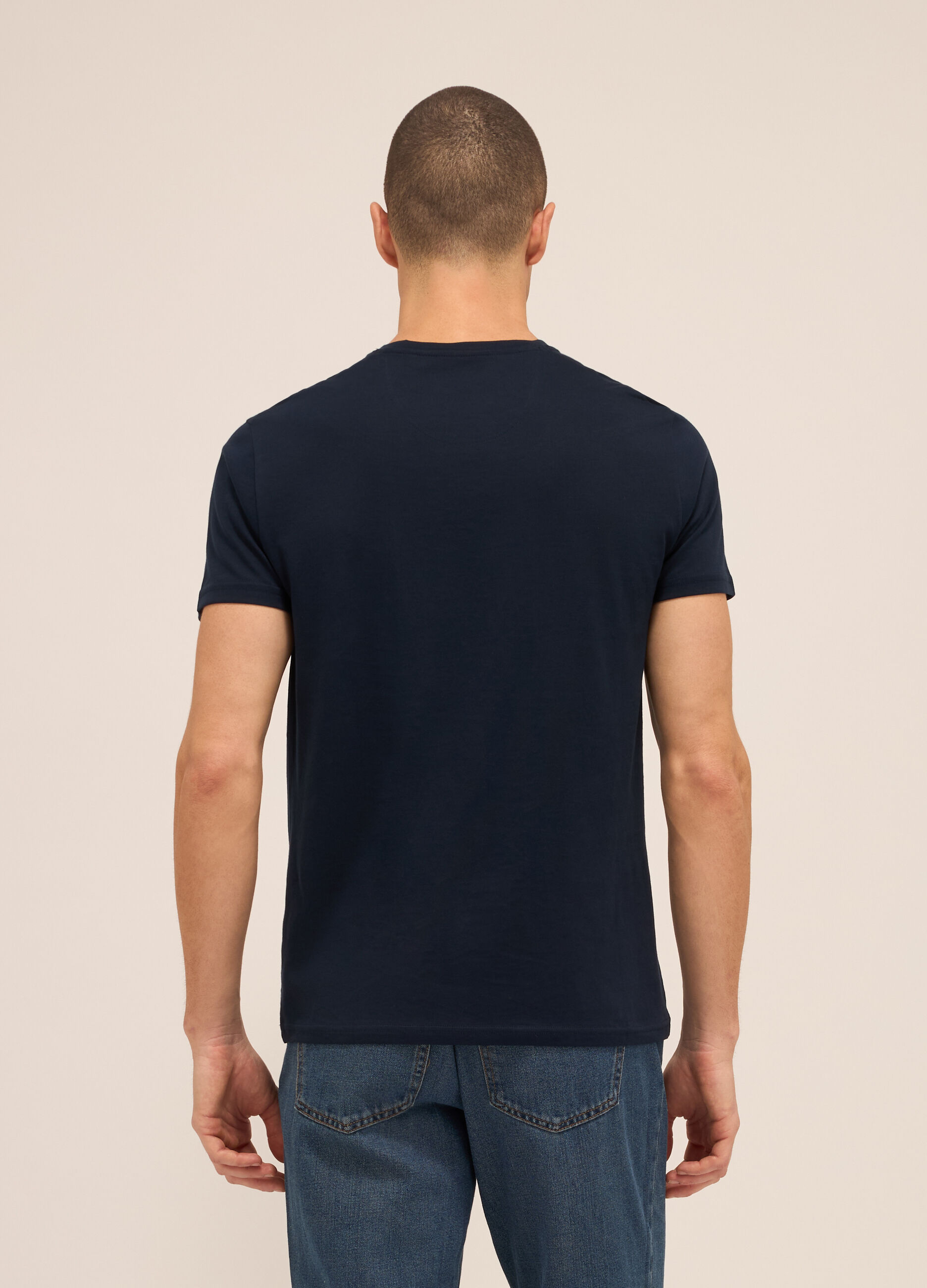 T-shirt girocollo in jersey di puro cotone uomo_1