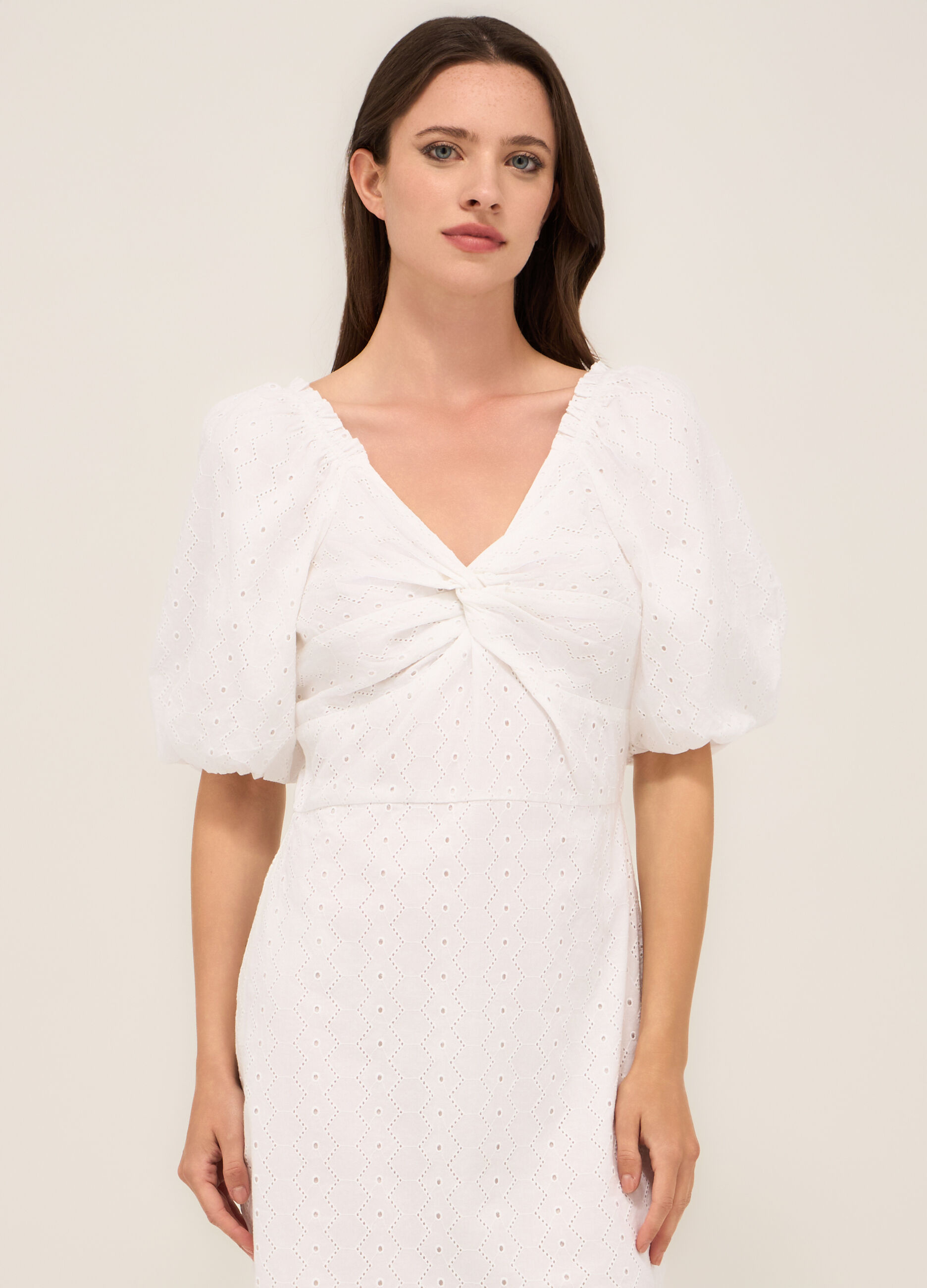 Abito corto in puro cotone sangallo donna_2