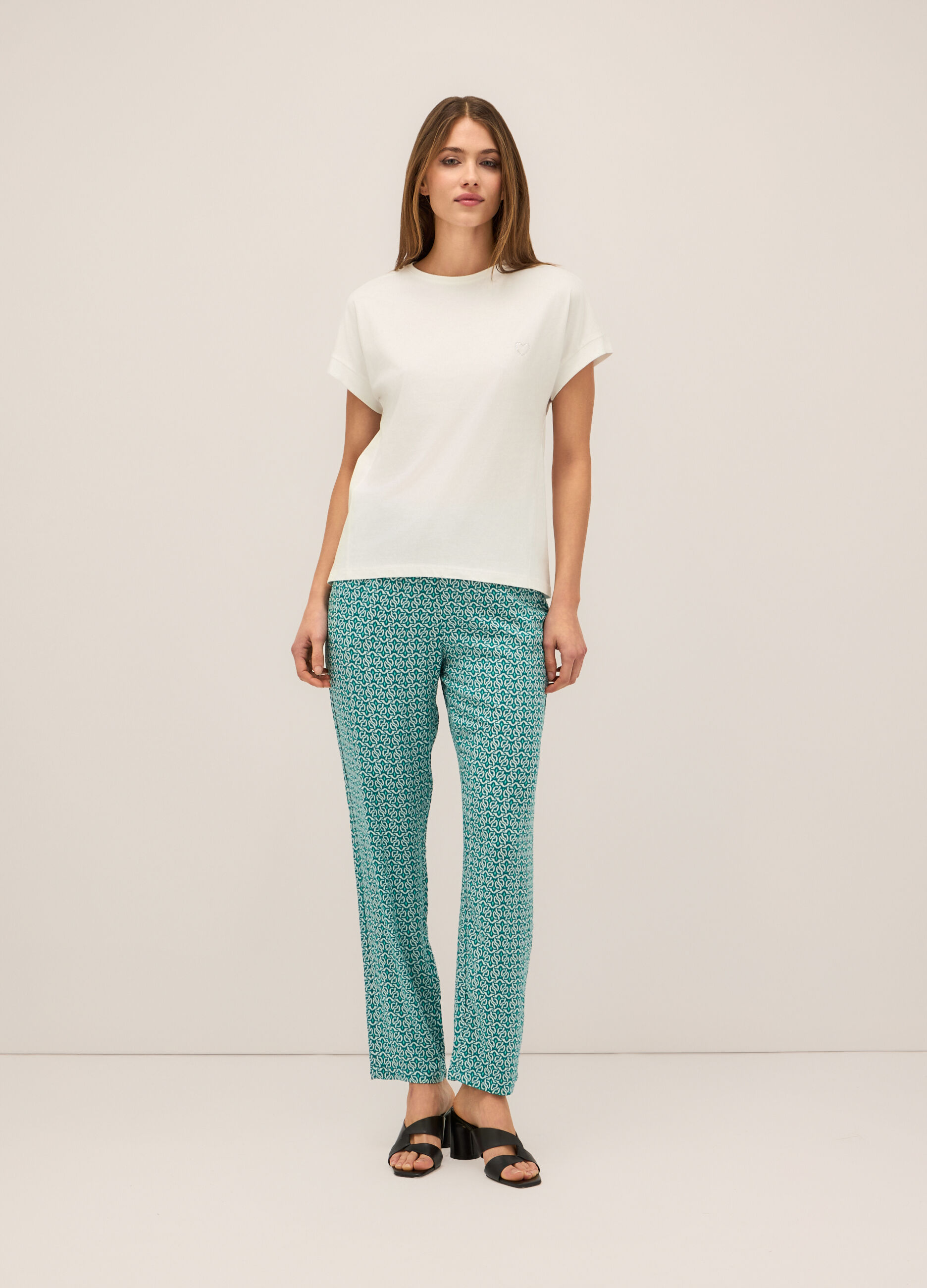 Pantaloni in pura viscosa donna_0