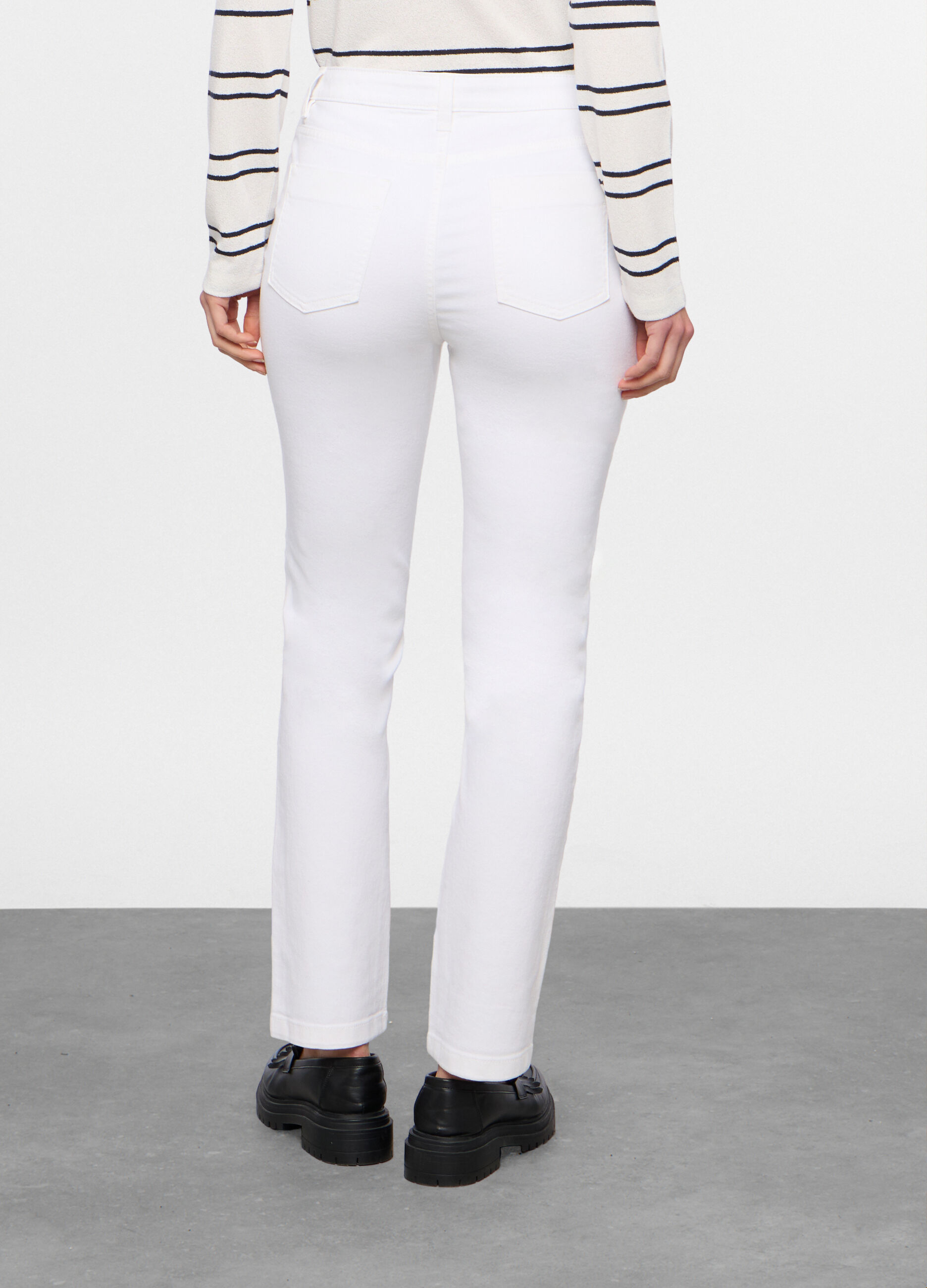 Pantaloni in denim stretch donna_1