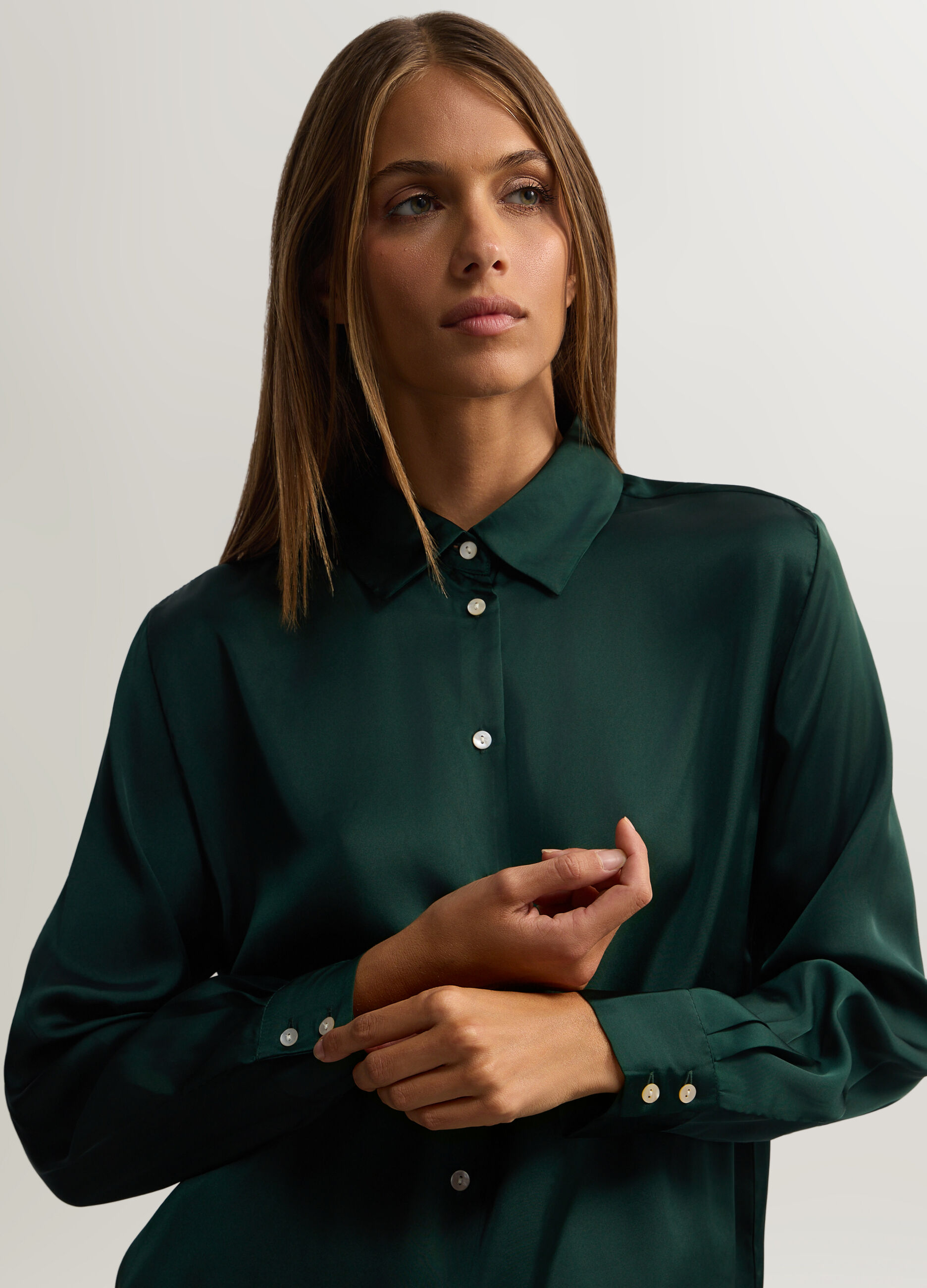 Camicia Fit Over con colletto alla francese donna _2
