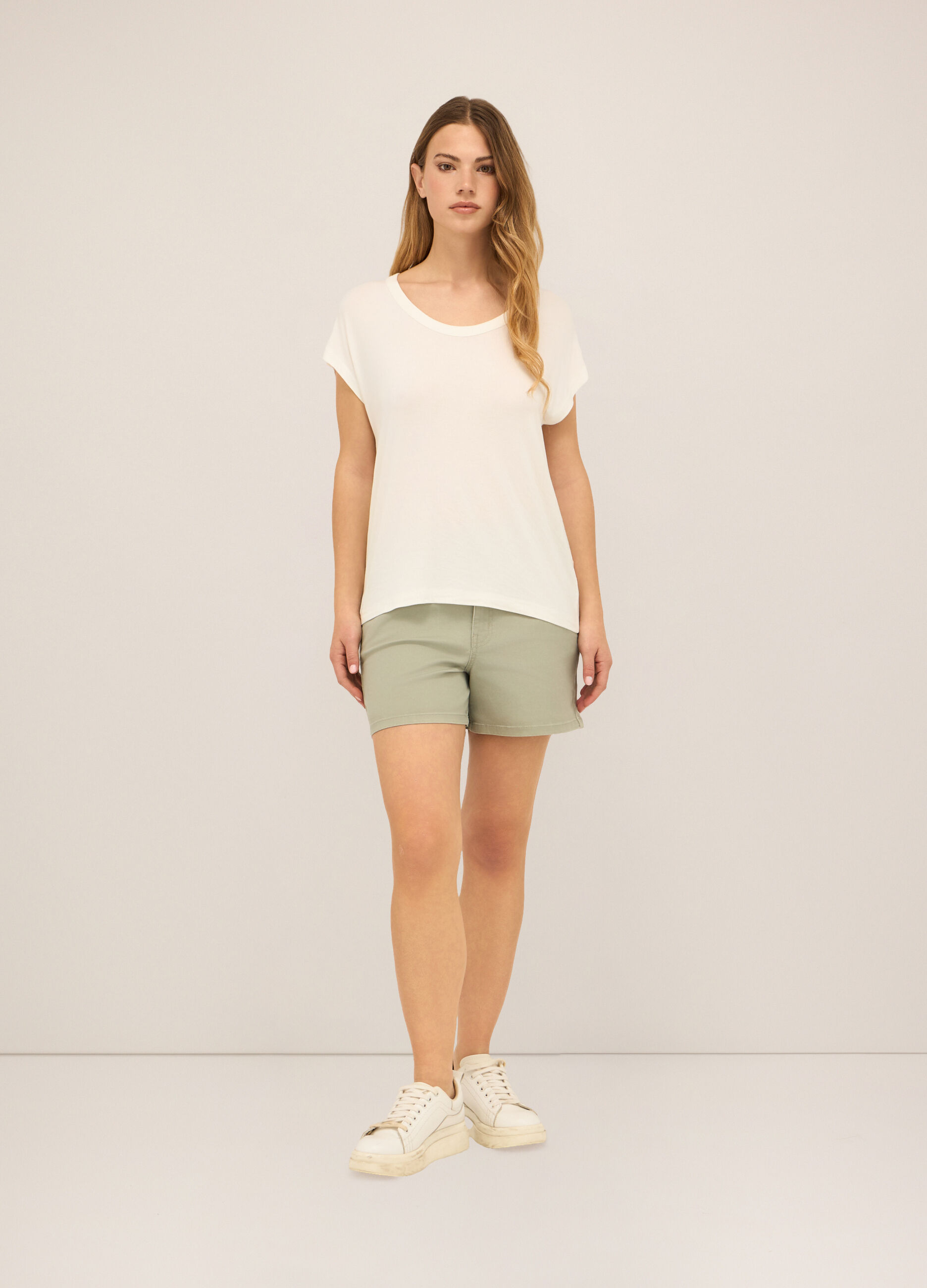 Shorts in twill di misto cotone donna_0