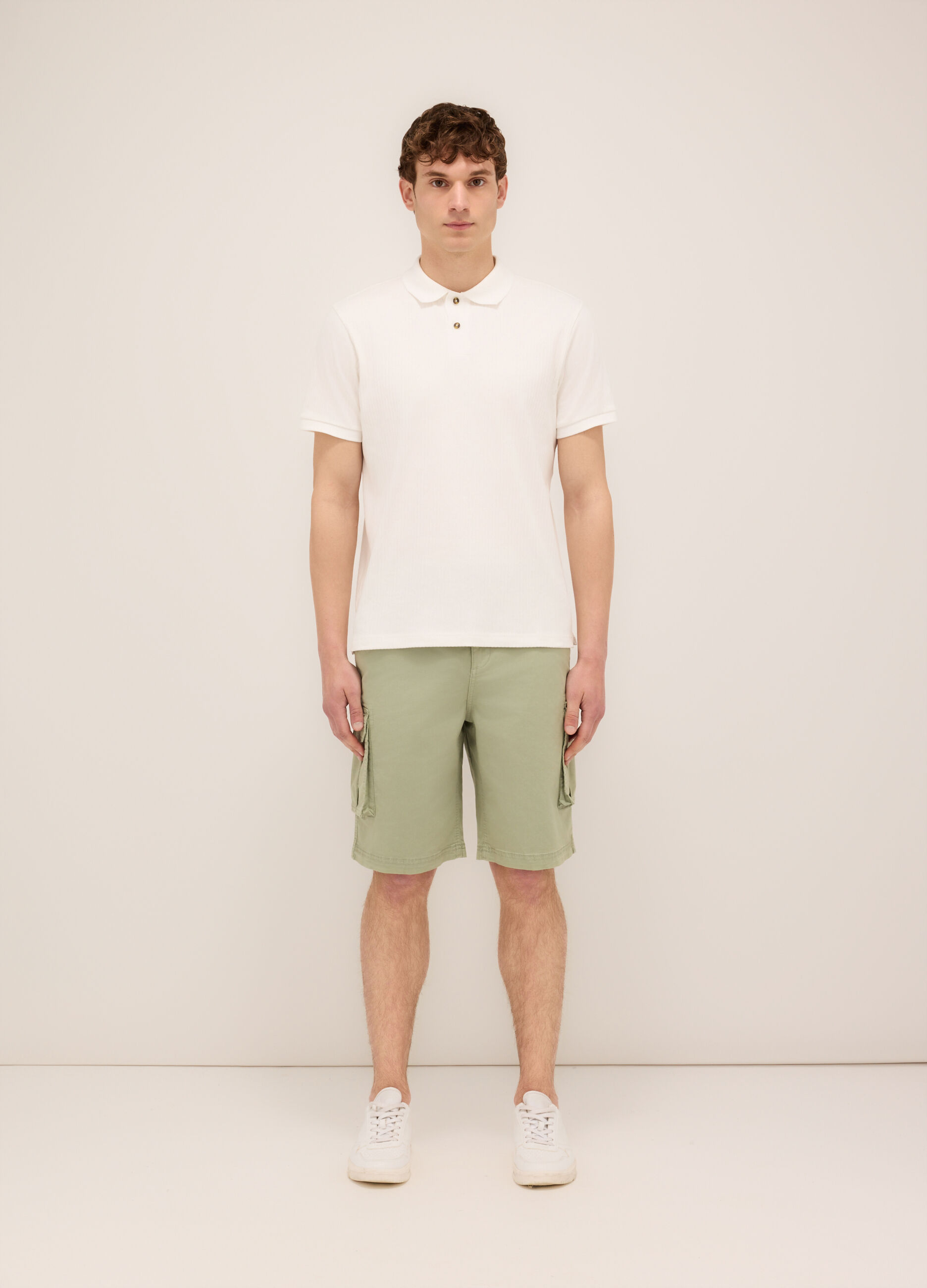 Bermuda in cotone stretch uomo_0