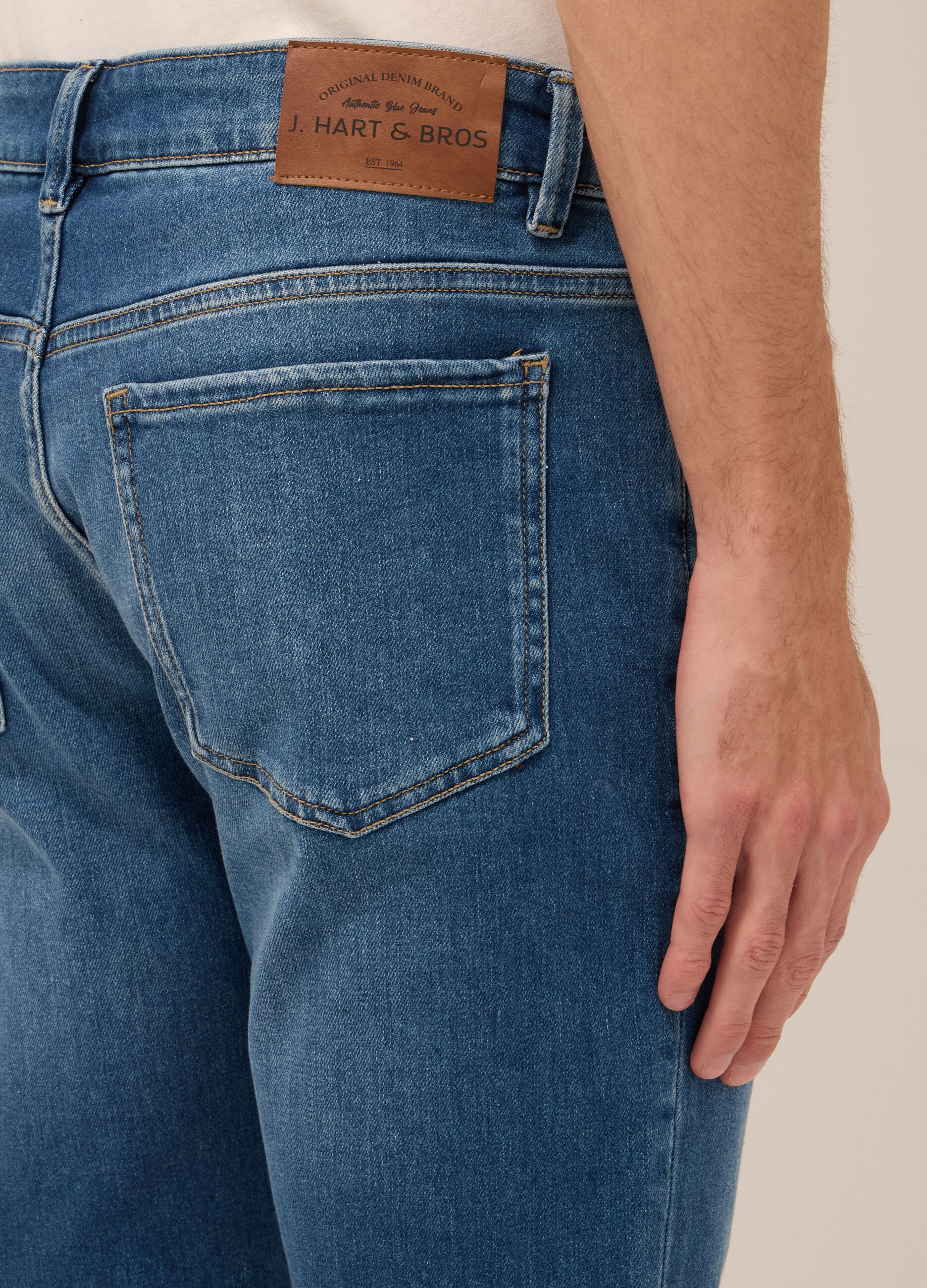 Jeans 5 tasche in demin di cotone stretch uomo_2