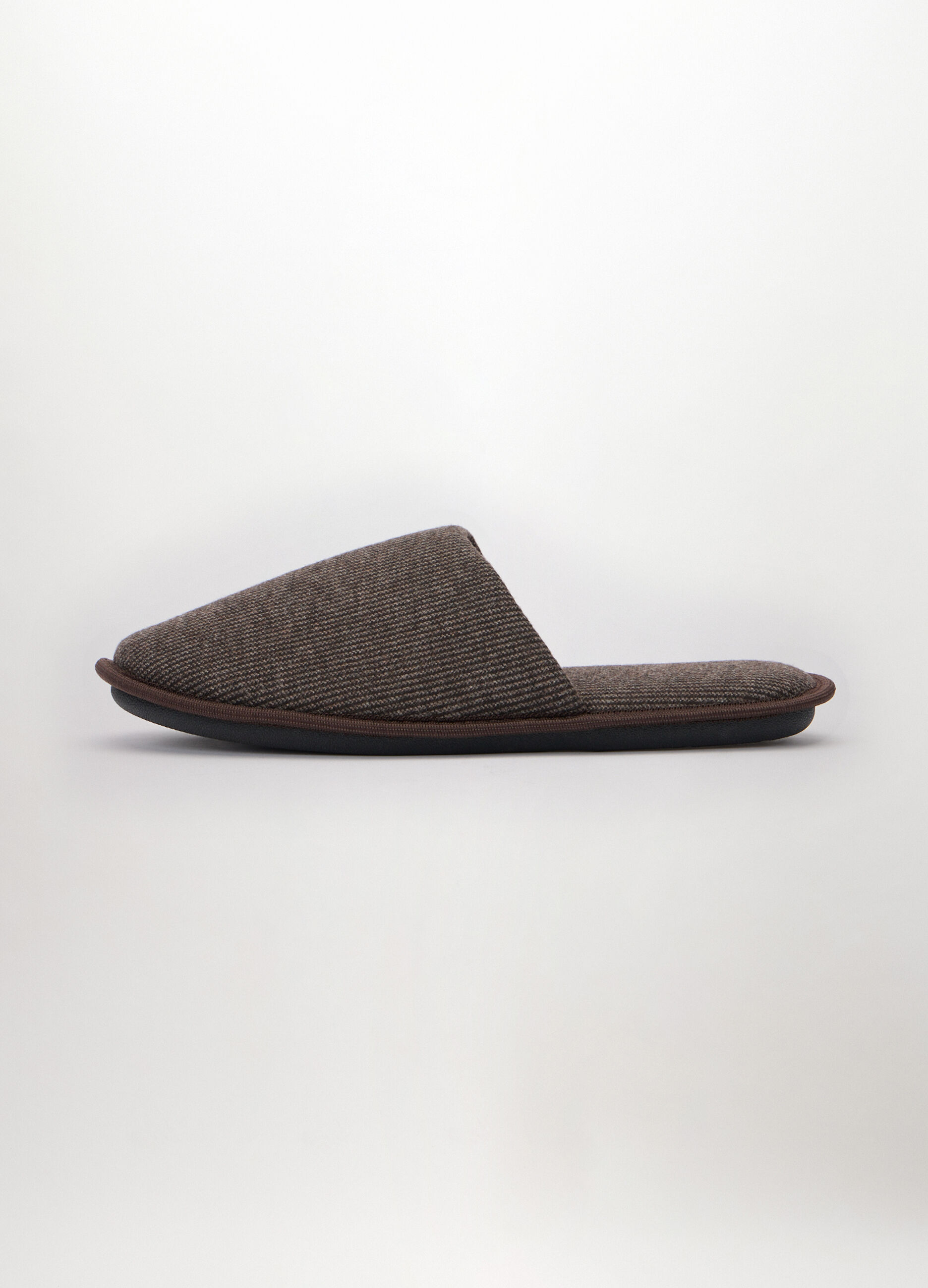 Pantofole texture a rilievo uomo_0