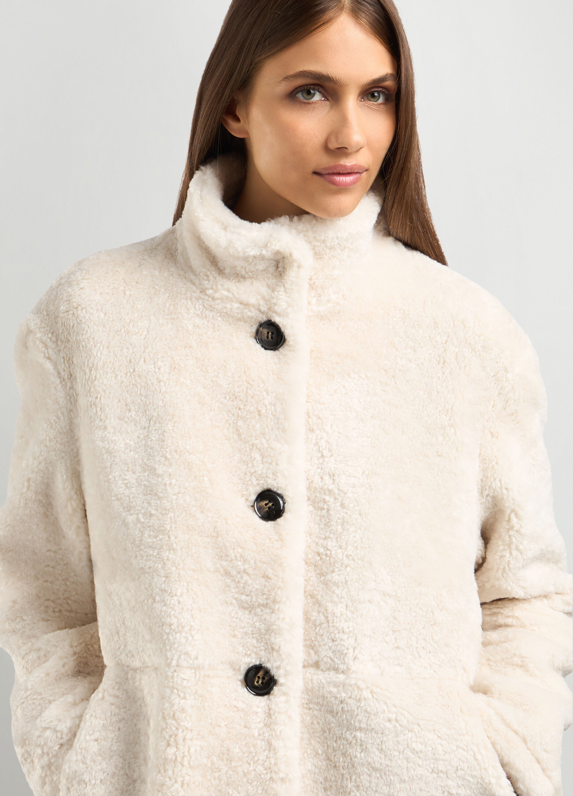 Pelliccia in fake fur a collo alto donna_2