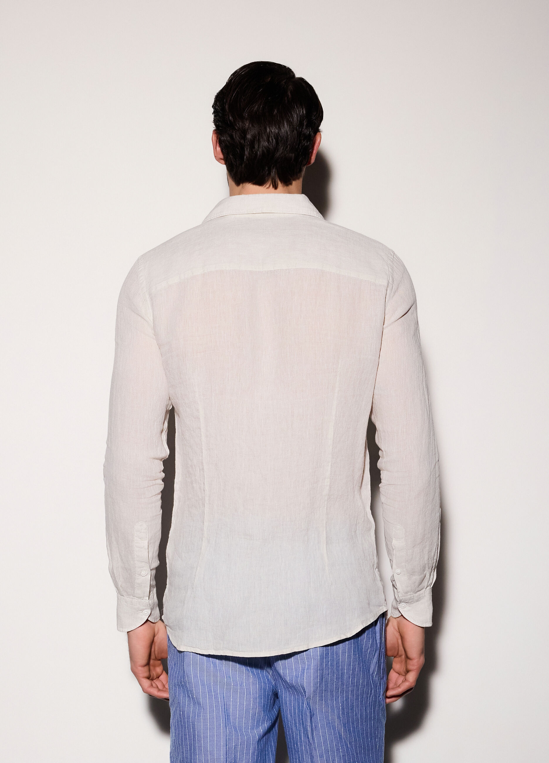 Camicia slim fit in lino uomo_1