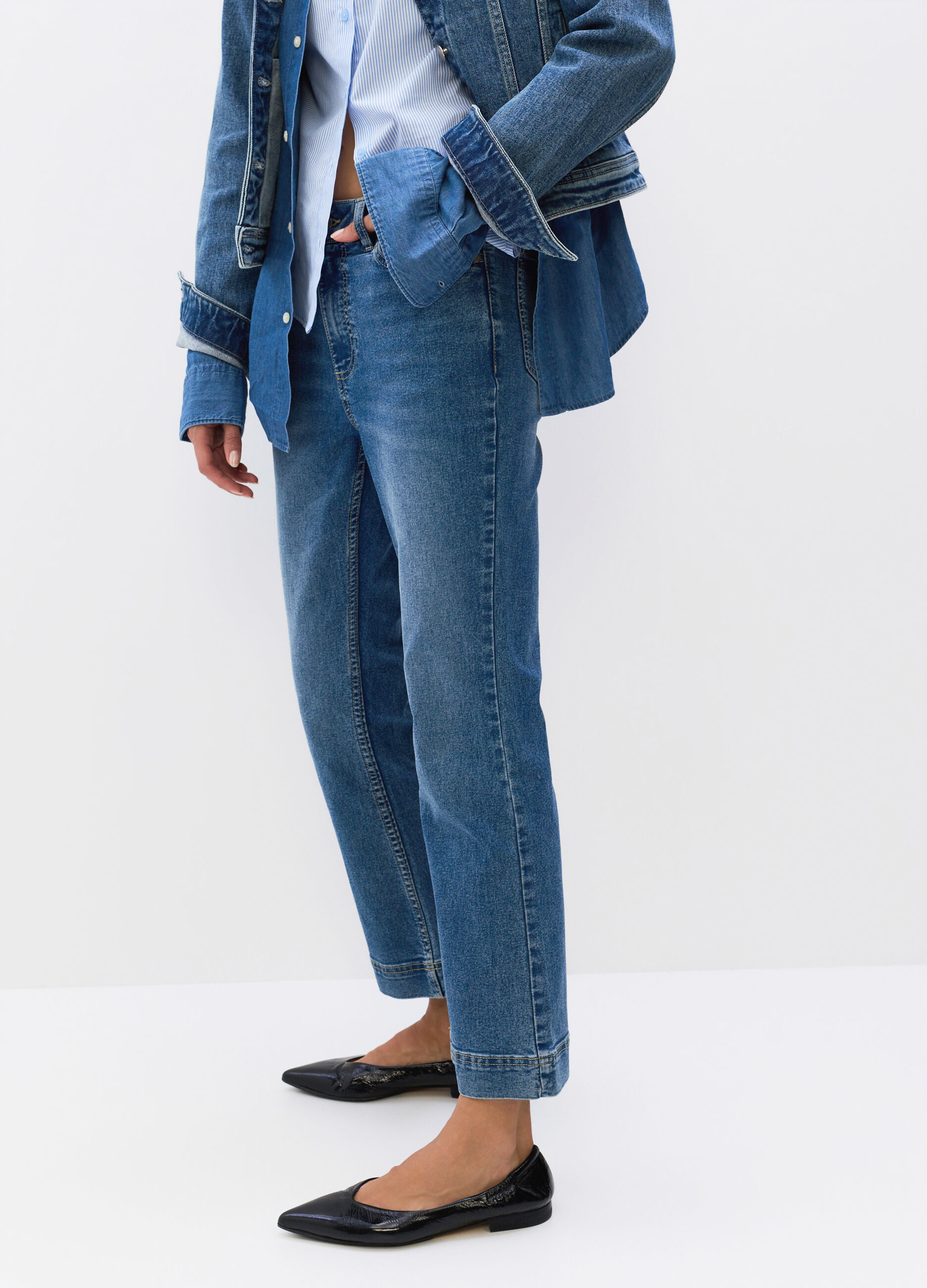 Pantaloni Flare Fit in denim stretch misto cotone donna_2