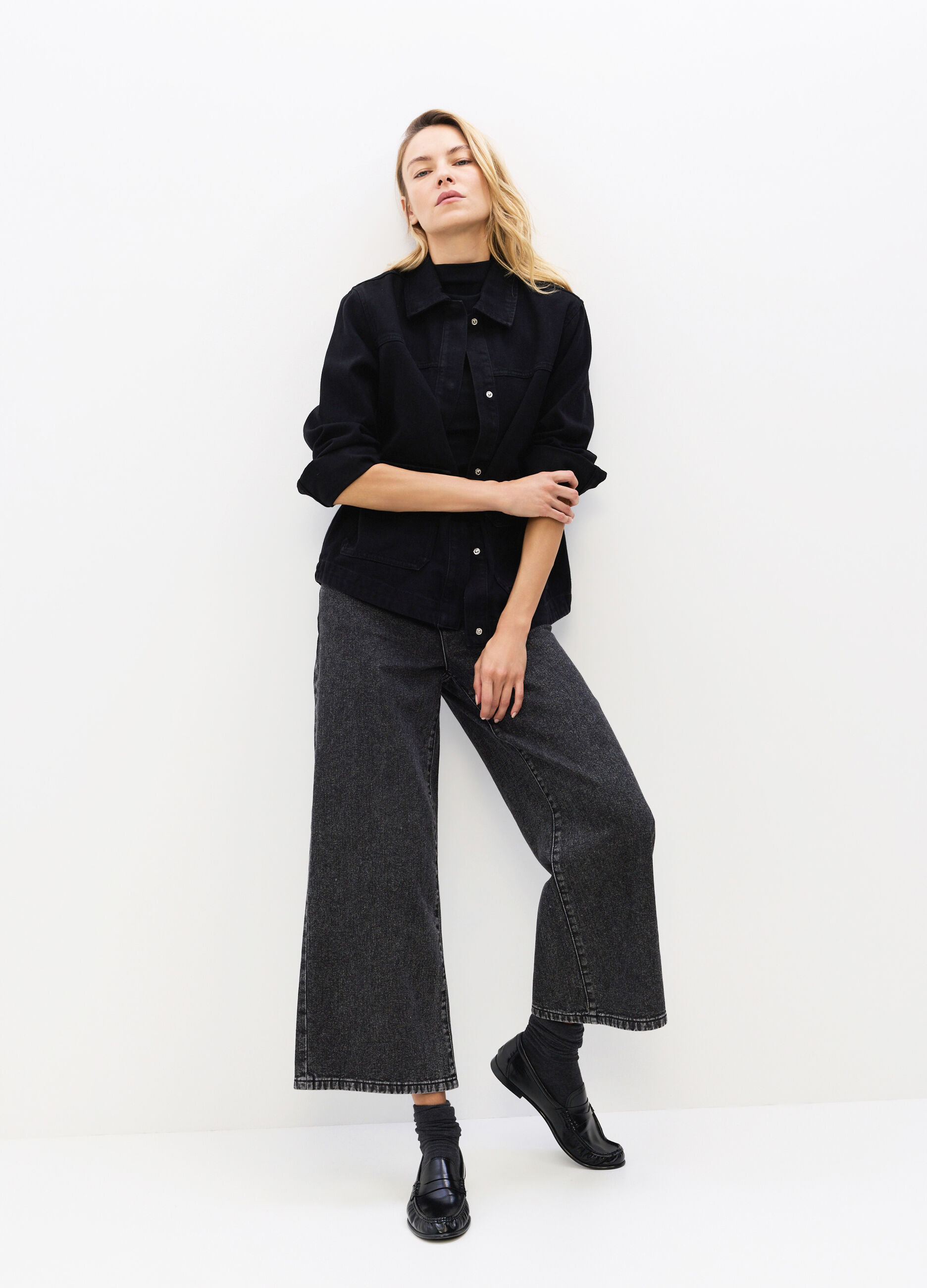 Pantaloni Culotte Fit in denim di puro cotone donna_0