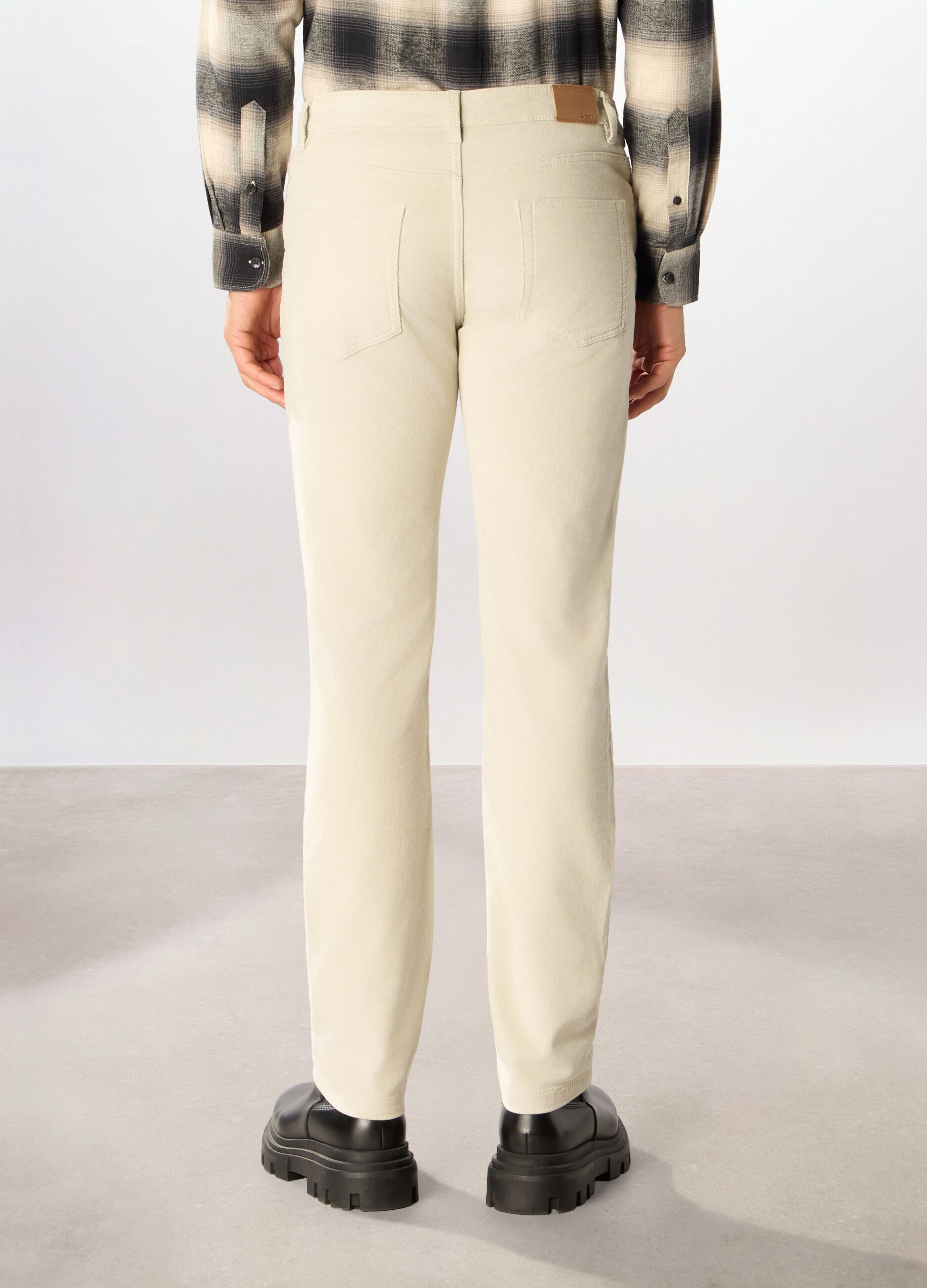 Pantaloni chino slim fit in velluto stretch uomo_1