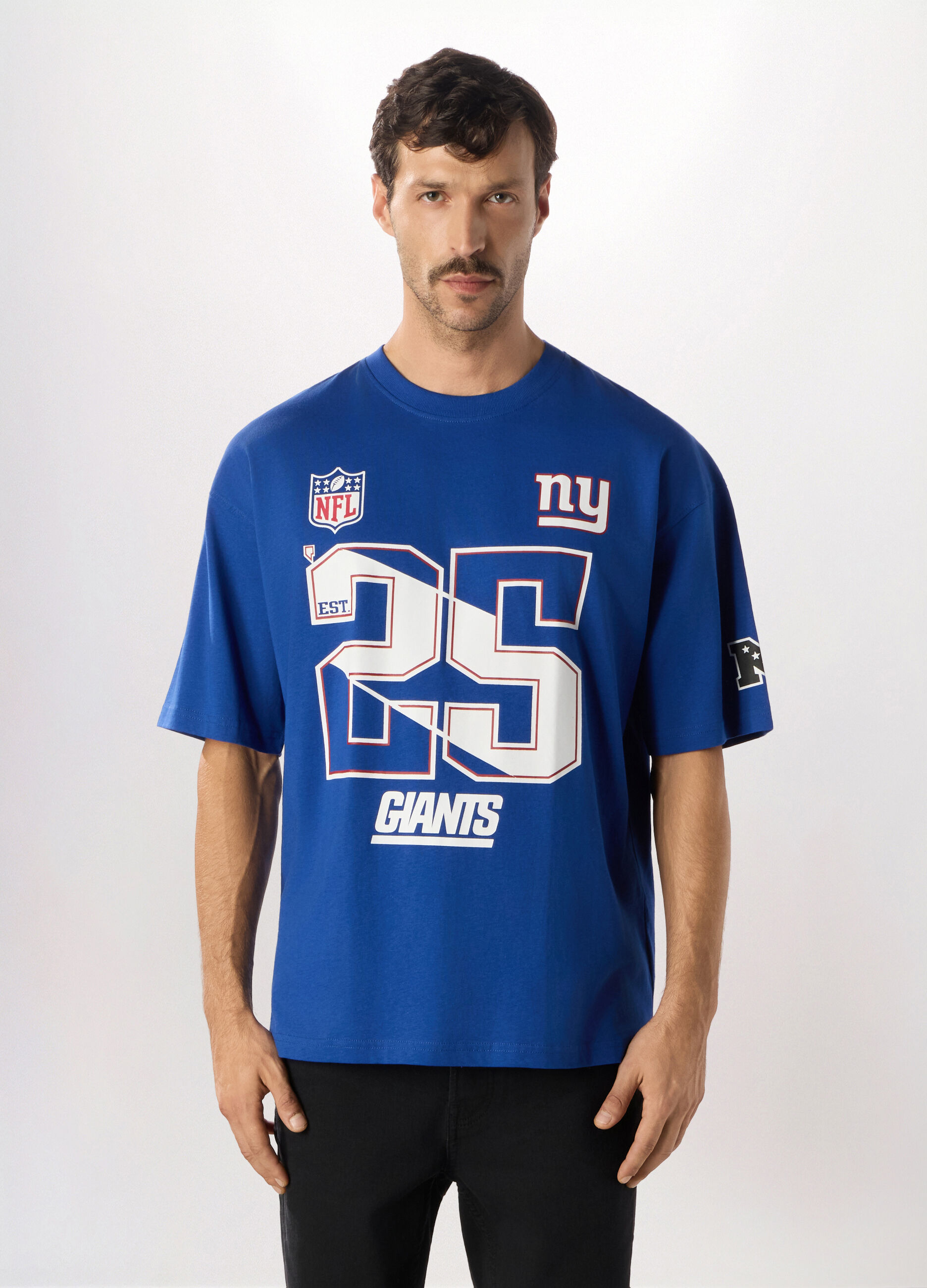 T-shirt girocollo con stampa NFL uomo_0