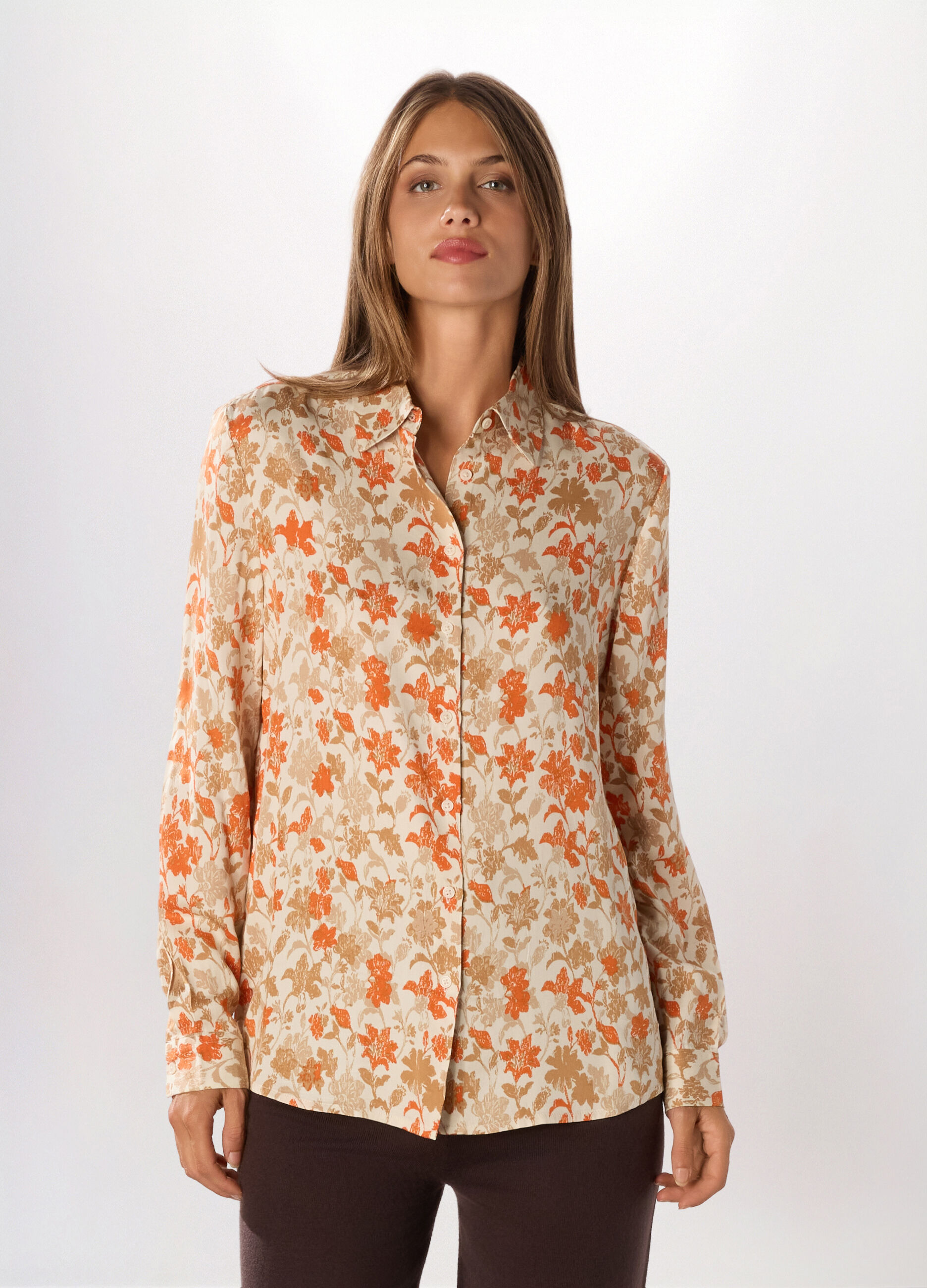 Camicia in raso di pura viscosa a maniche lunghe donna_0