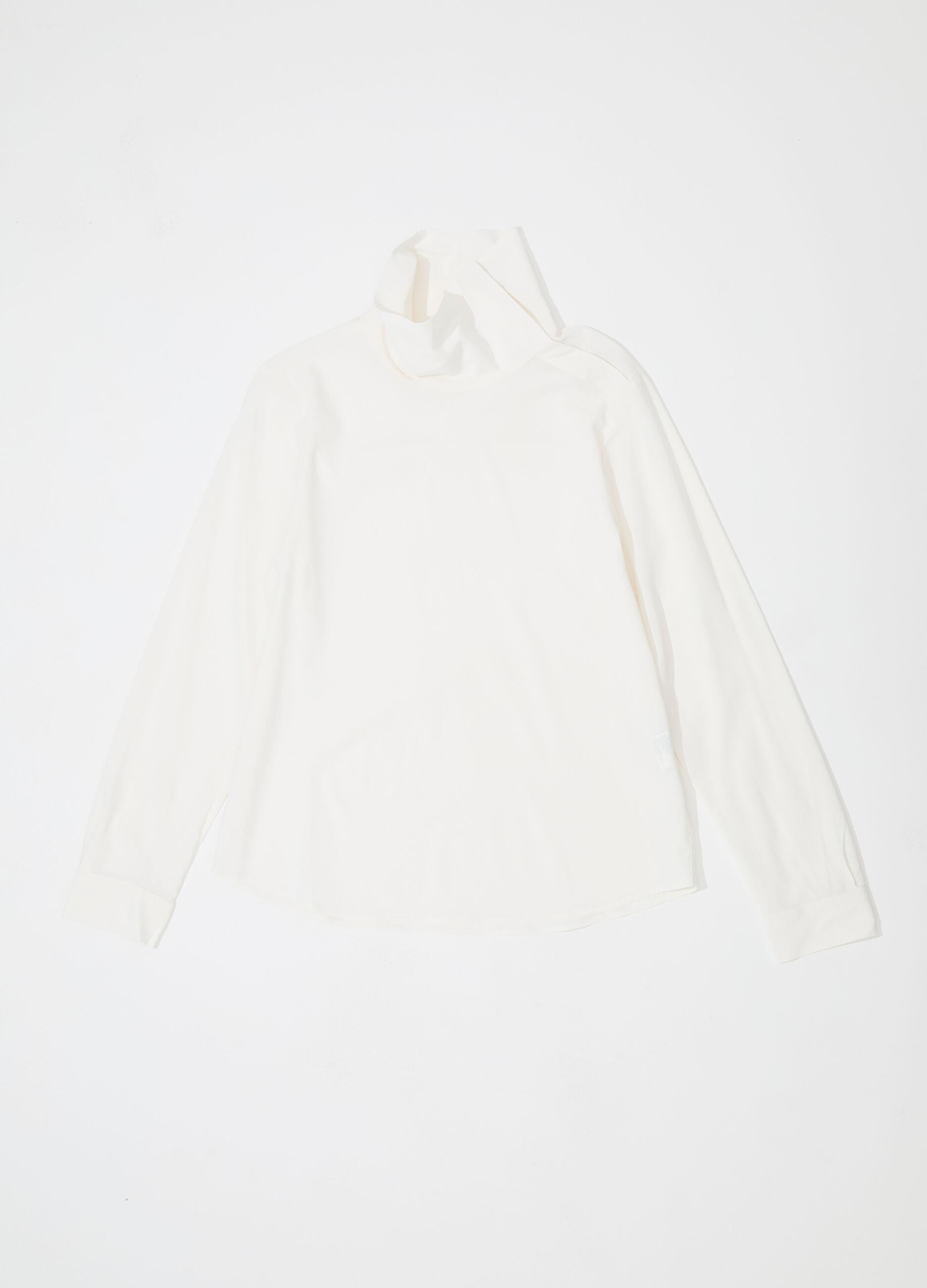 Camicia in viscosa crêpe a collo alto donna_4