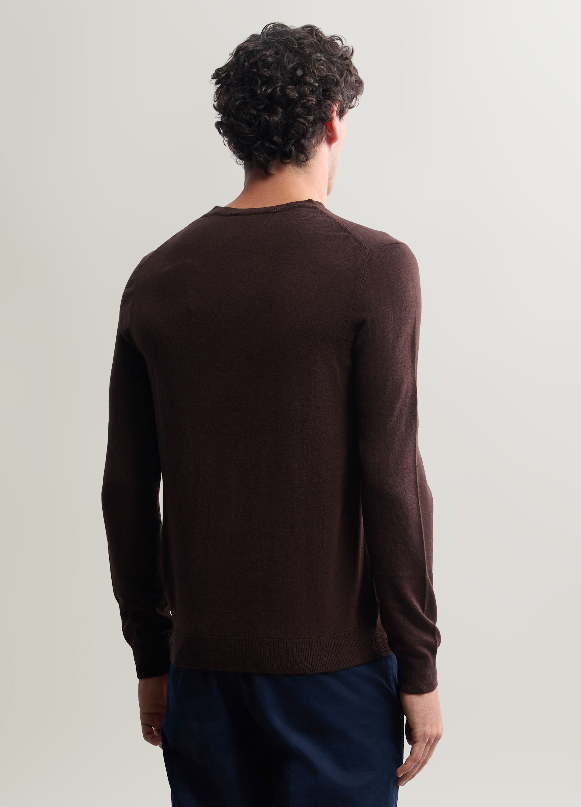 Maglione girocollo in maglia rasata uomo_1