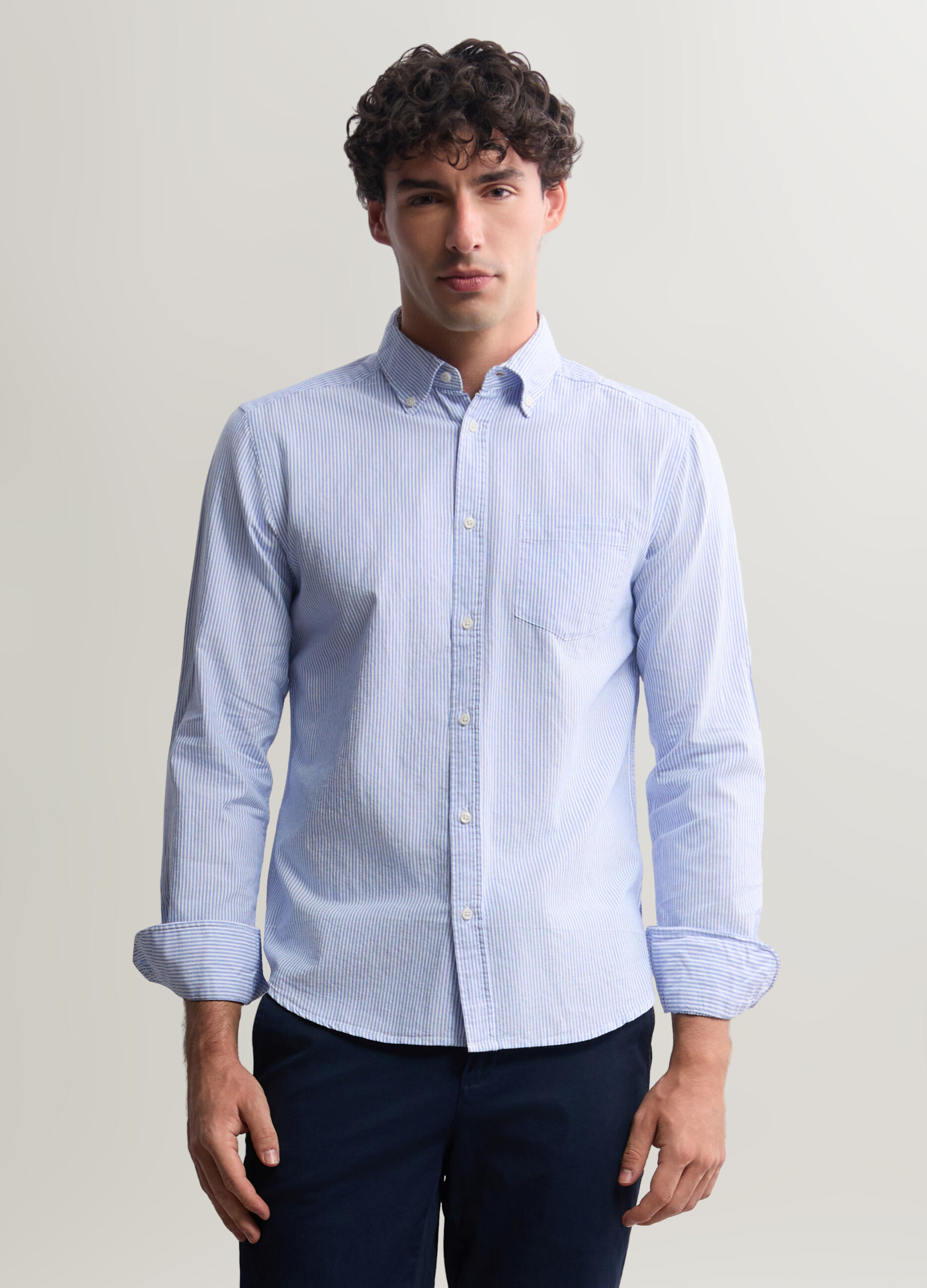 Camicia regular fit in cotone a righe uomo_0
