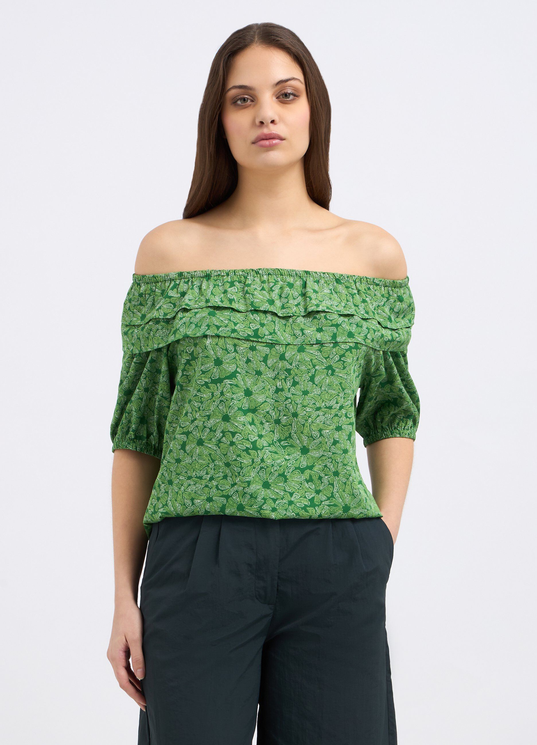 Blusa con scollo a barchetta donna_0