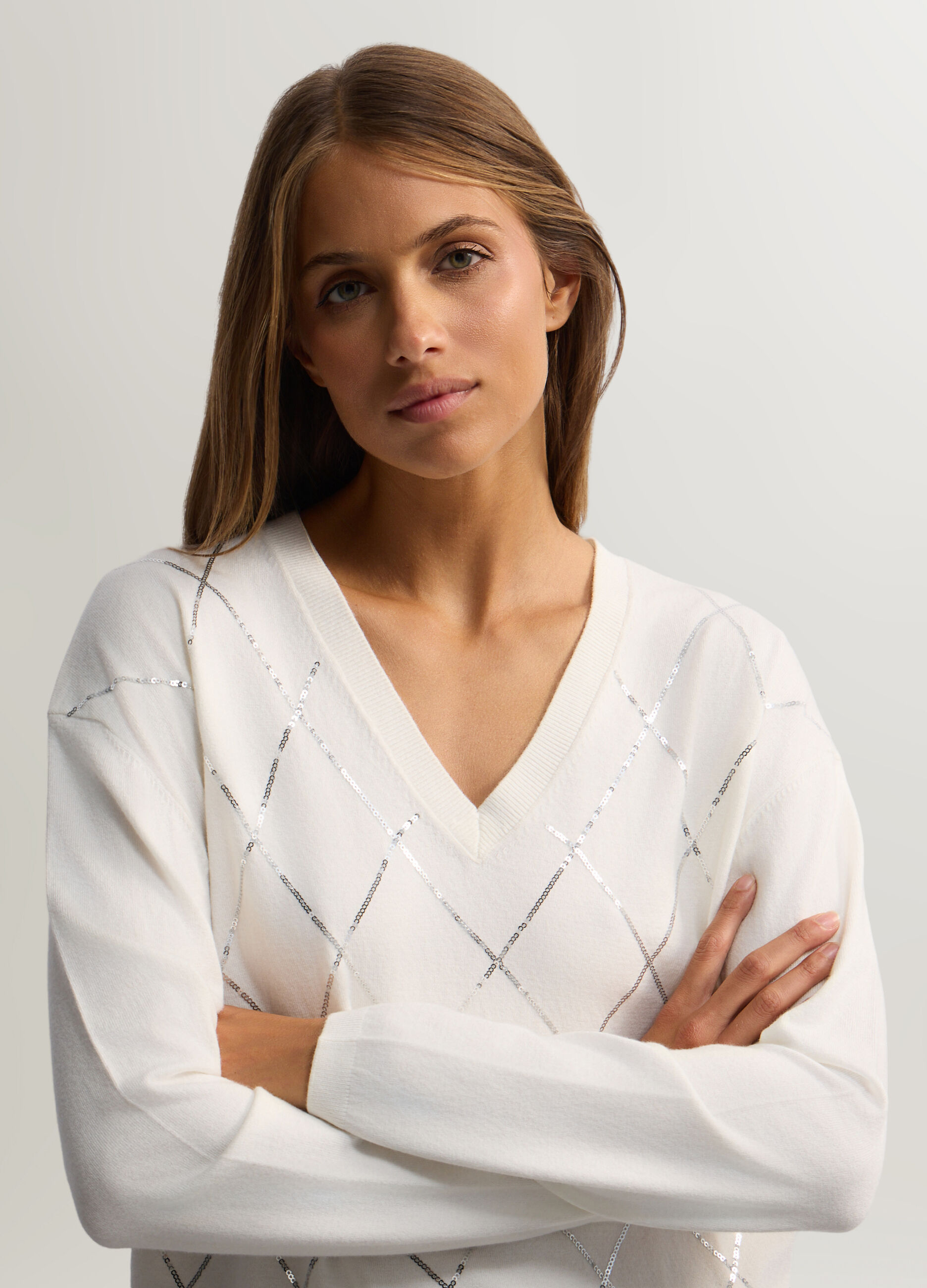 Pullover con scollo a V rasato donna_2