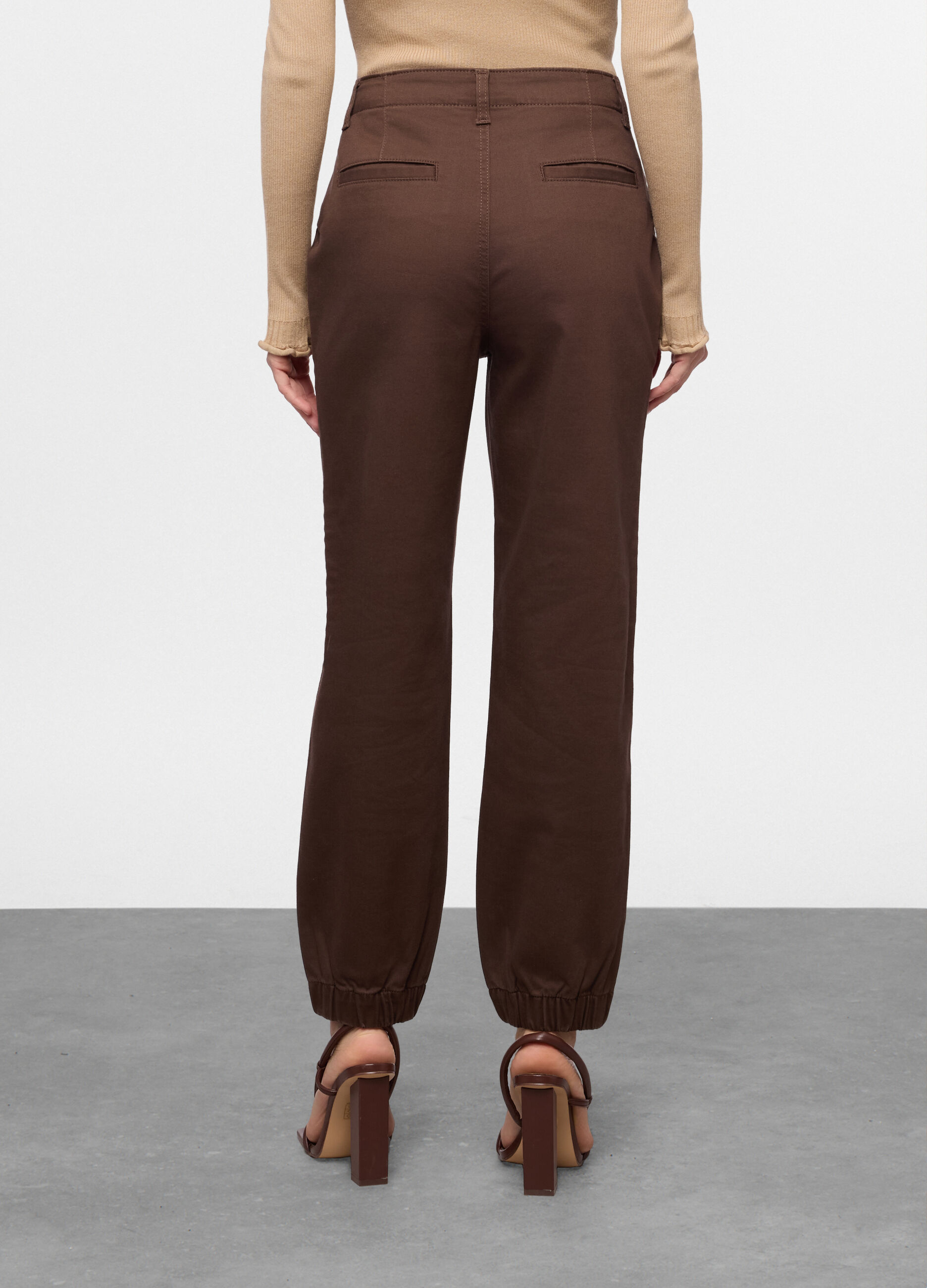 Pantaloni in stretch denim regular fit donna_1