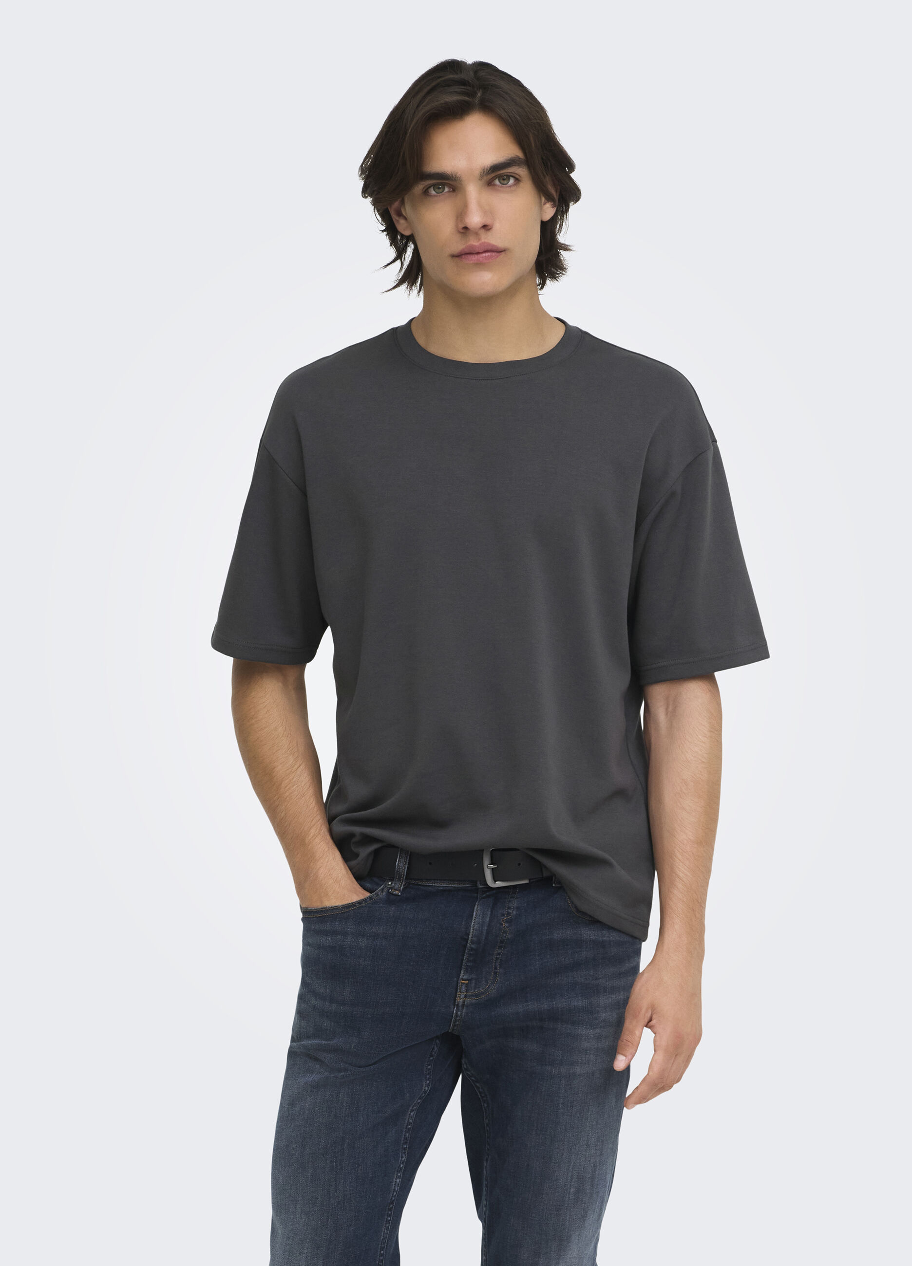 T-shirt girocollo a maniche corte uomo_3