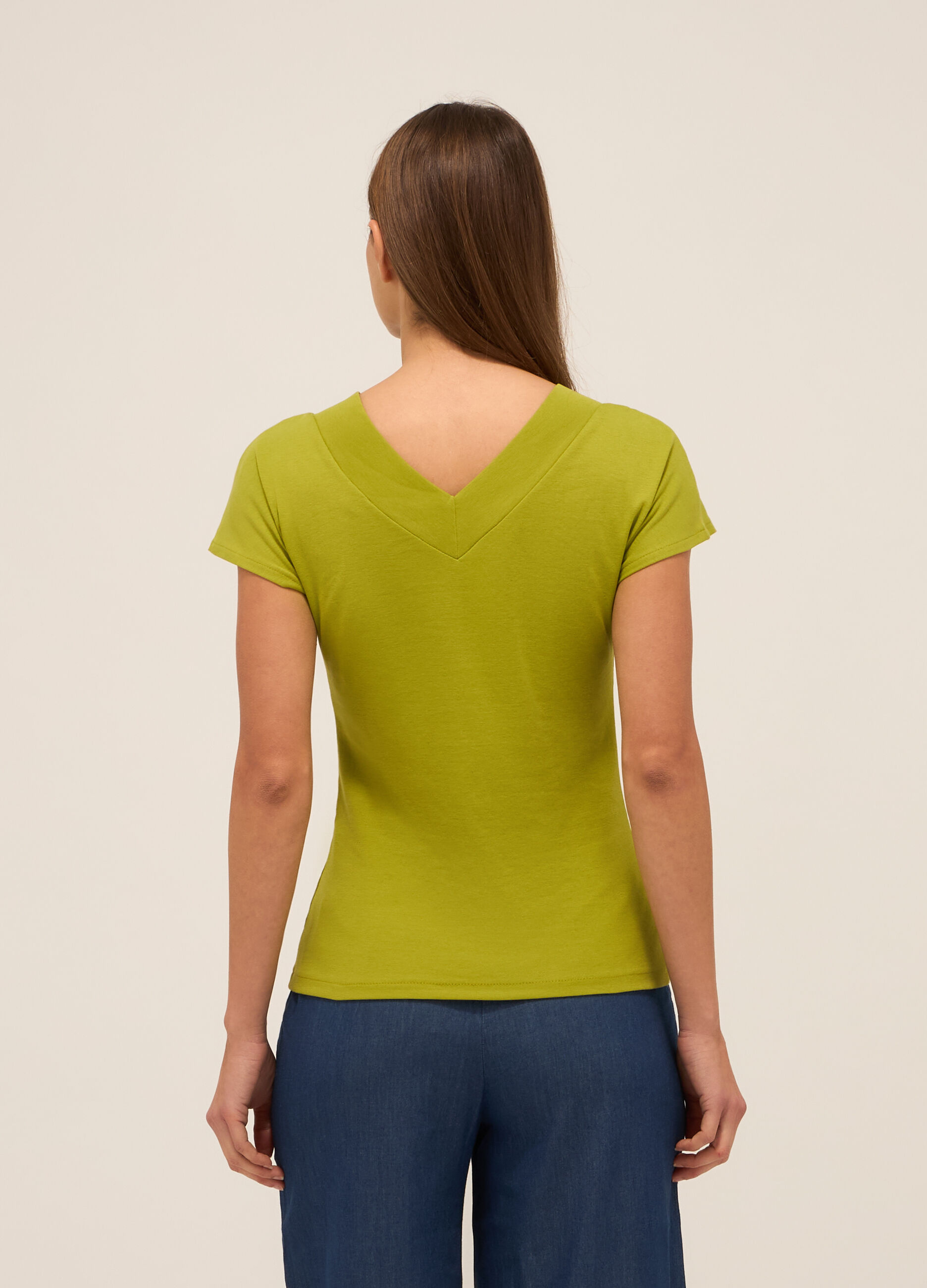 T-shirt in puro cotone con scollo a V donna_1