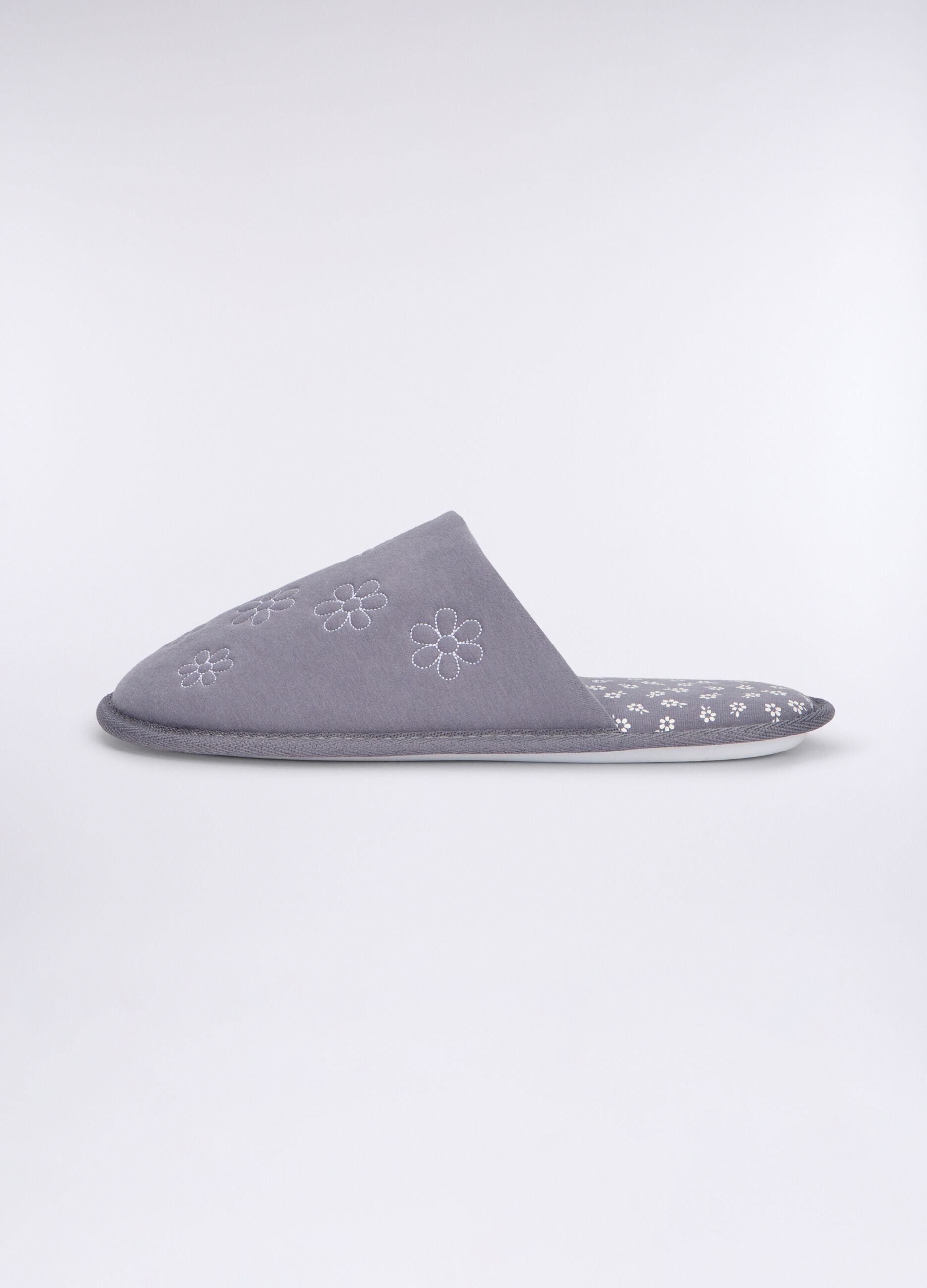 Pantofole con ricamo donna_1