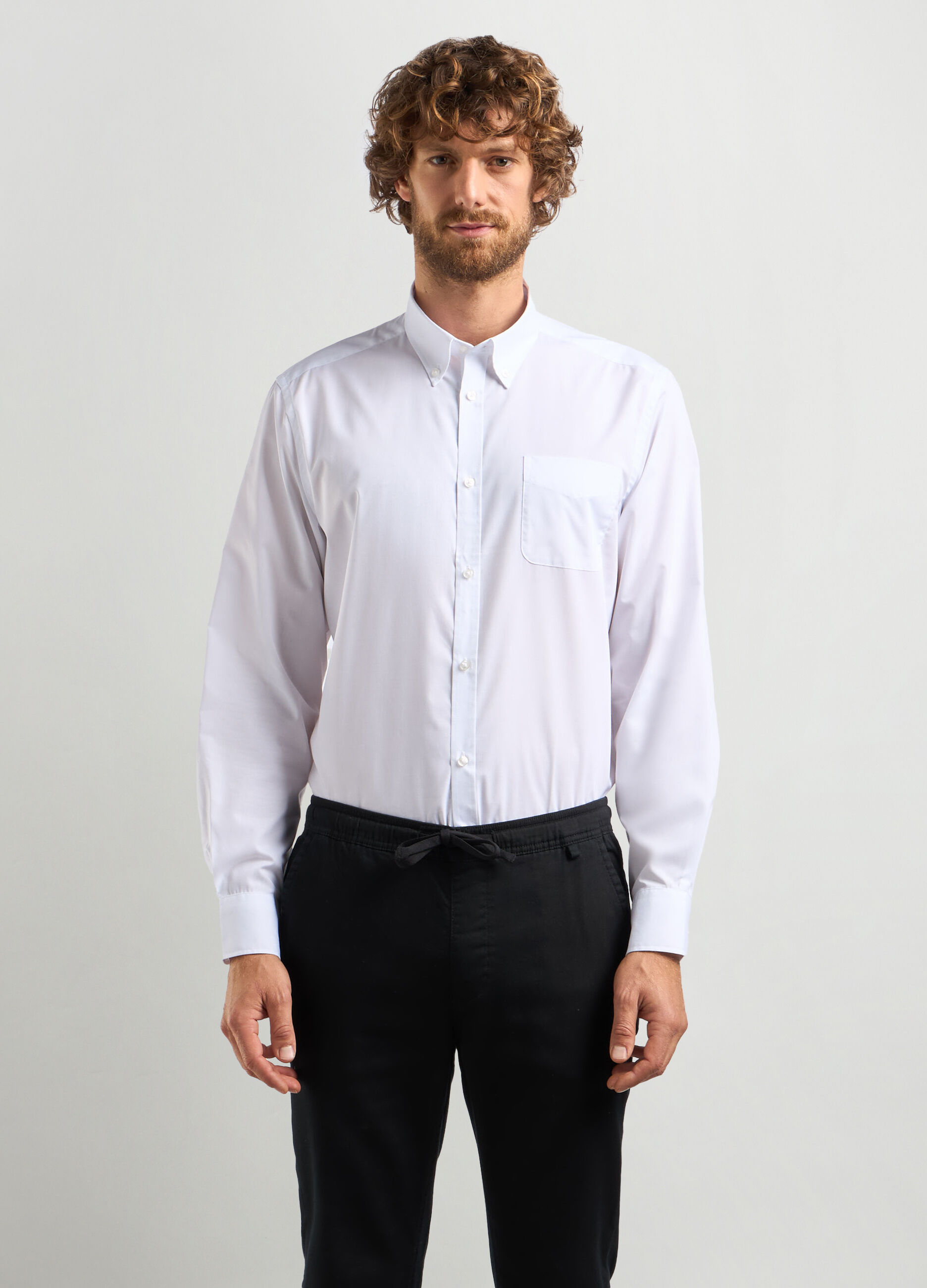 Camicia regular fit colletto button down in misto cotone_0