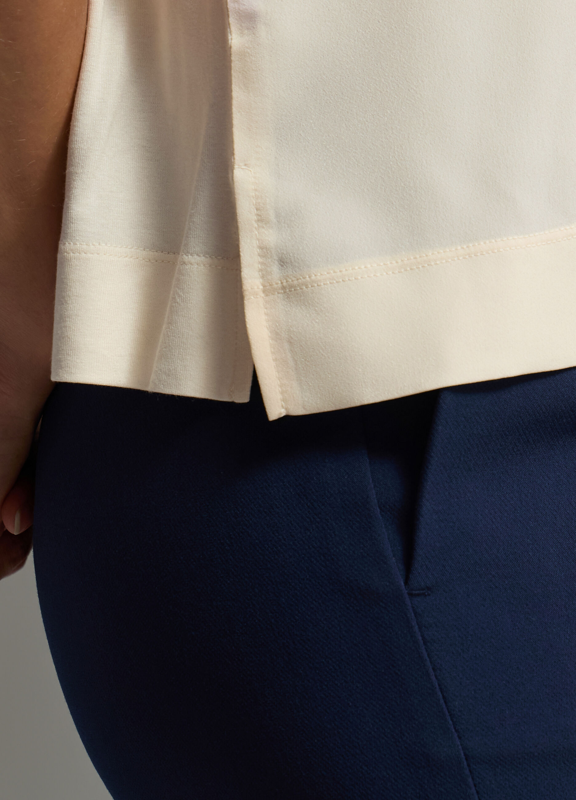 T-shirt girocollo stretch donna_2