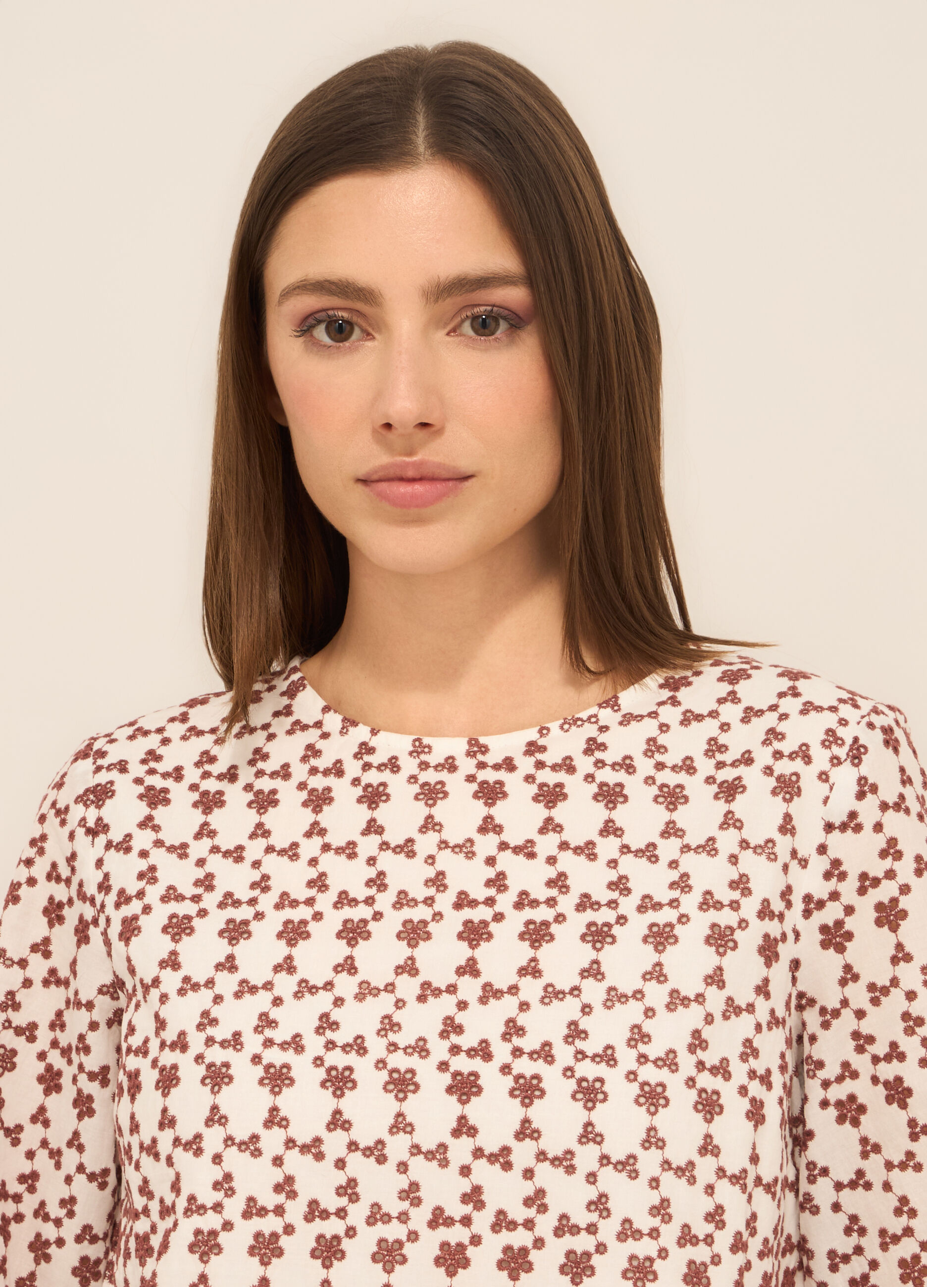 Blusa in puro cotone con ricami donna_2