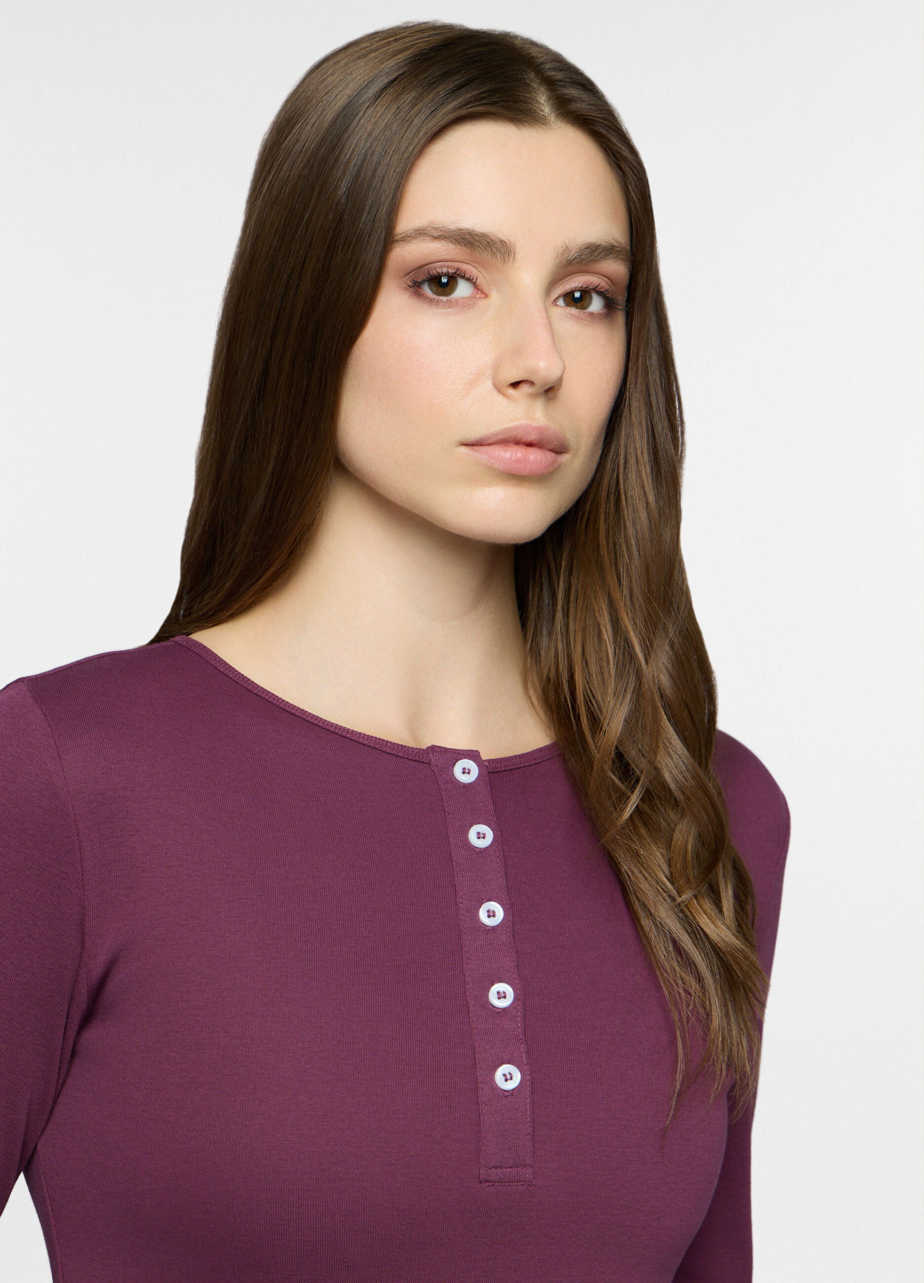 T-shirt girocollo in costina donna_2