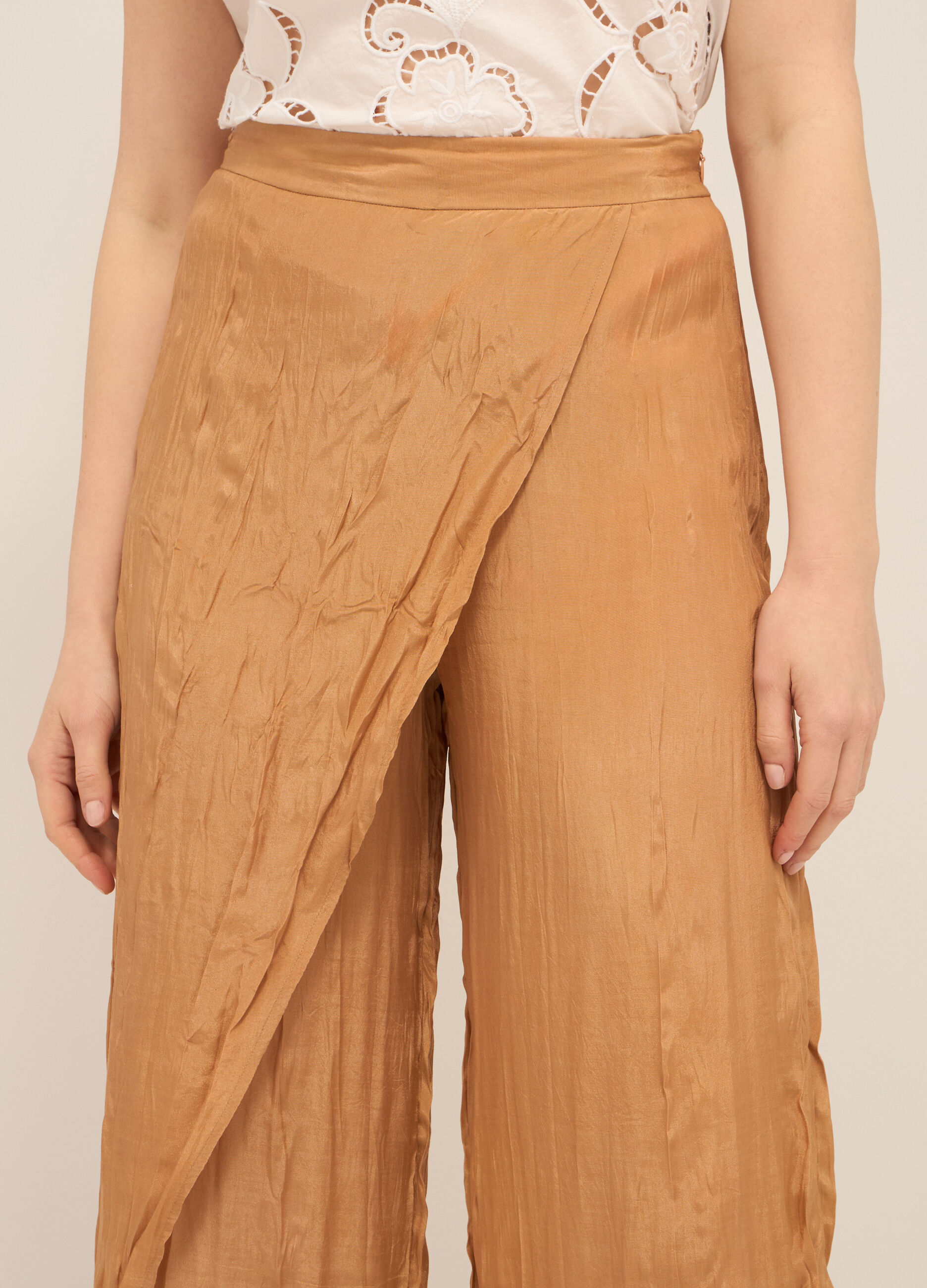 Pantalone a portafoglio in viscosa satin donna_2
