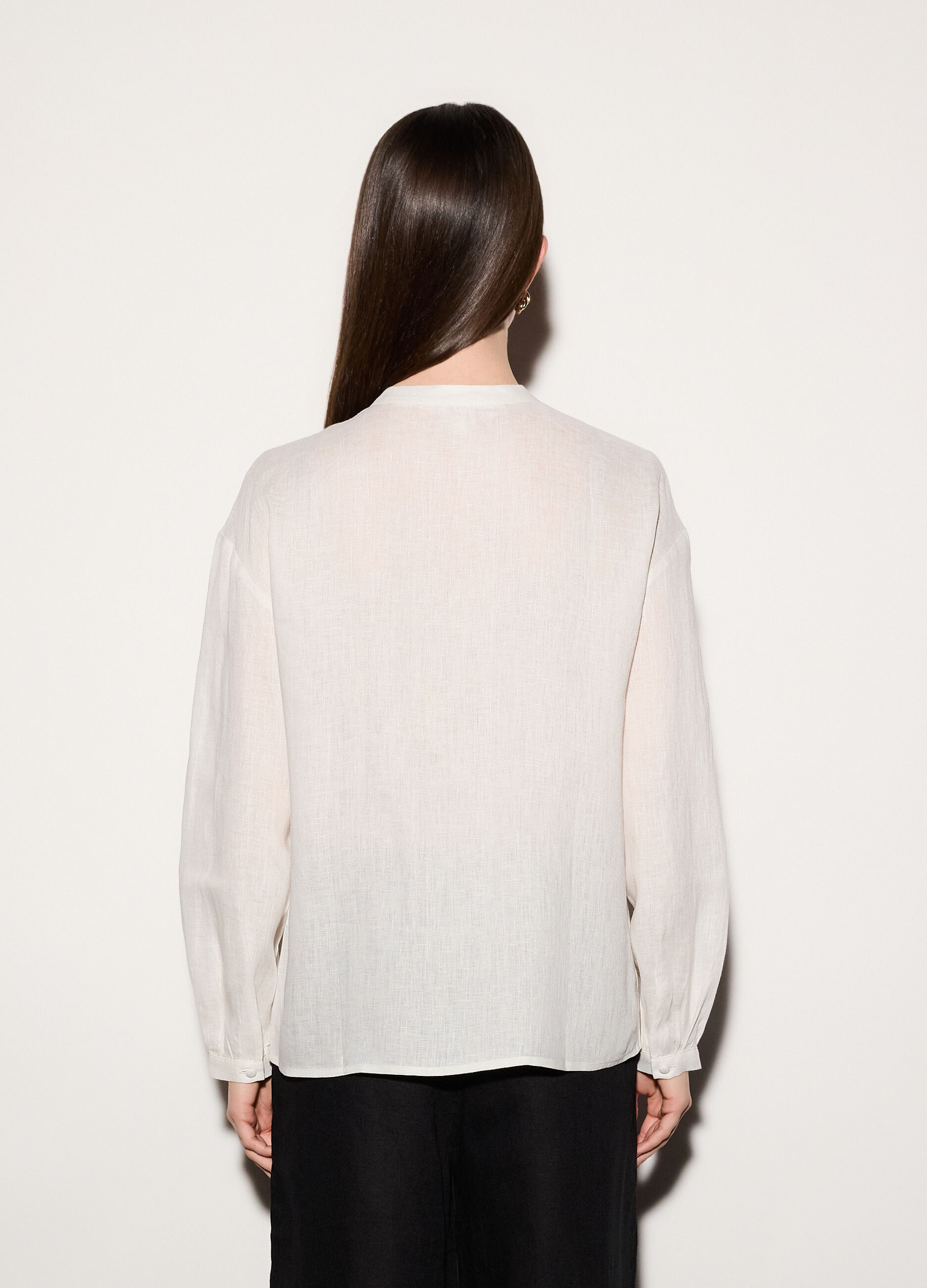 Camicia regular fit girocollo in puro lino donna_2