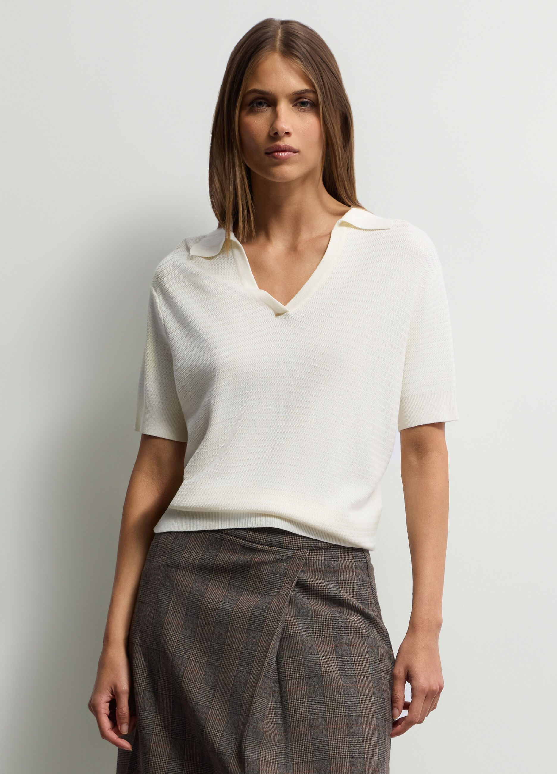 Maglia con colletto polo operata donna_0