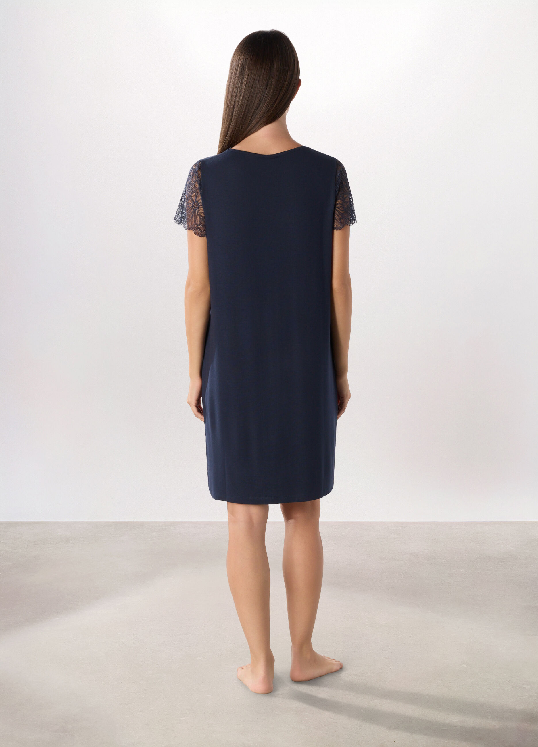 Camicia da notte con pizzo donna_1