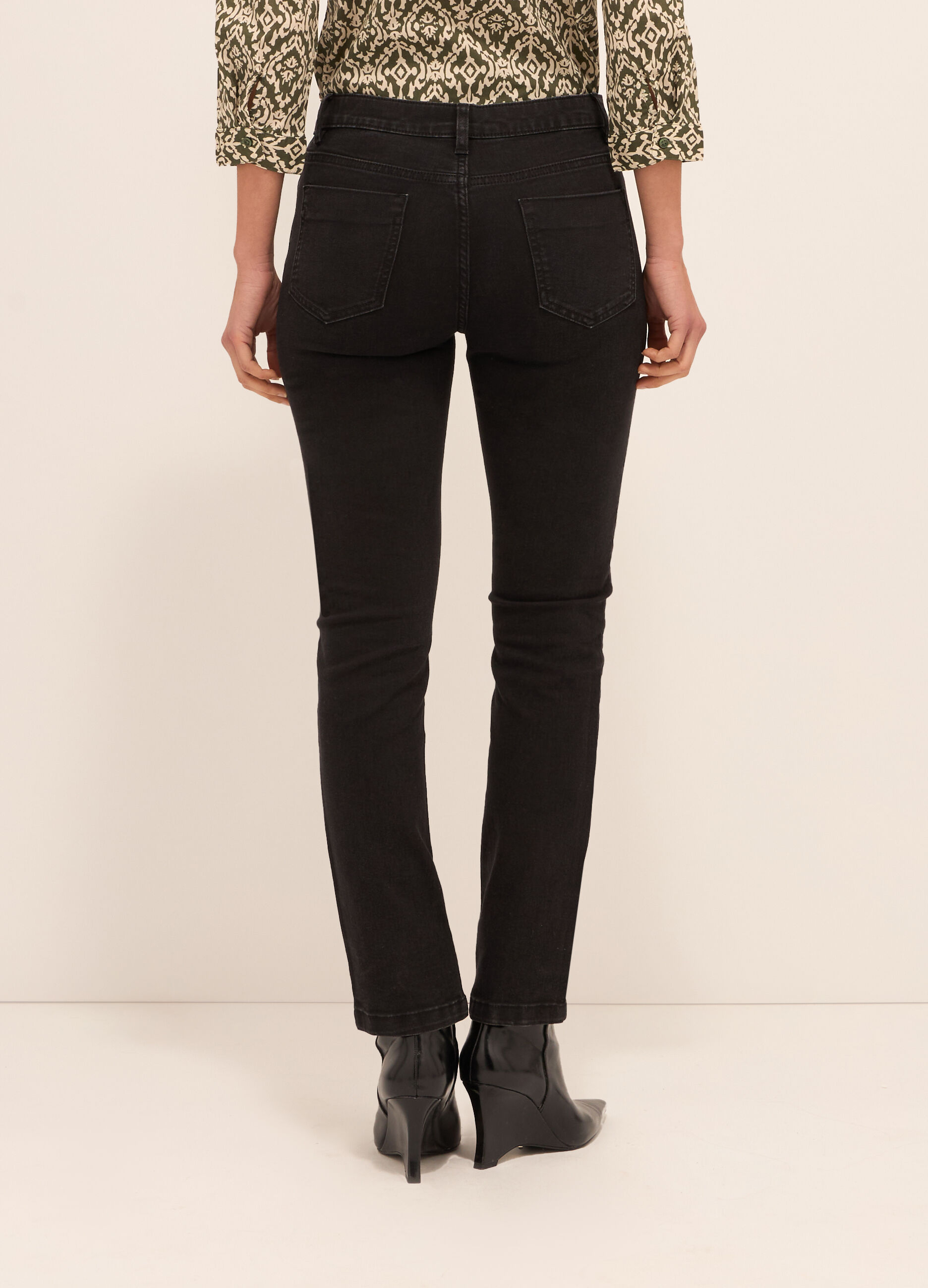 Pantaloni in denim stretch donna_1