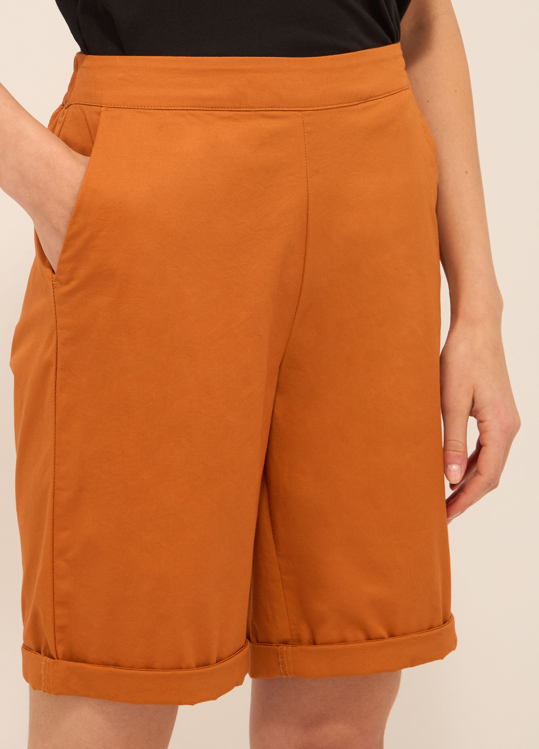 Shorts in twill di cotone stretch donna_2