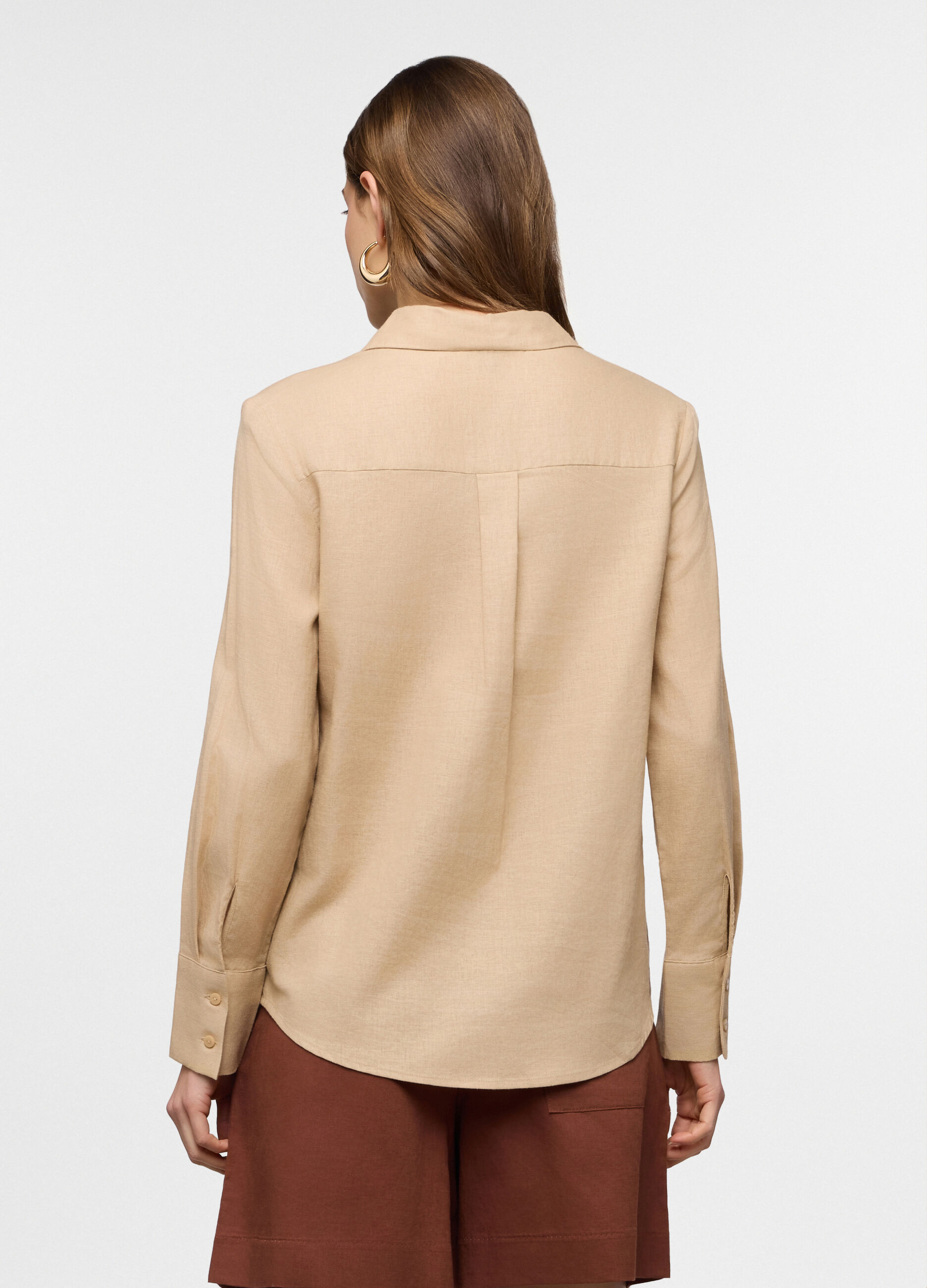 Camicia fit regular con colletto alla francese misto lino donna_1