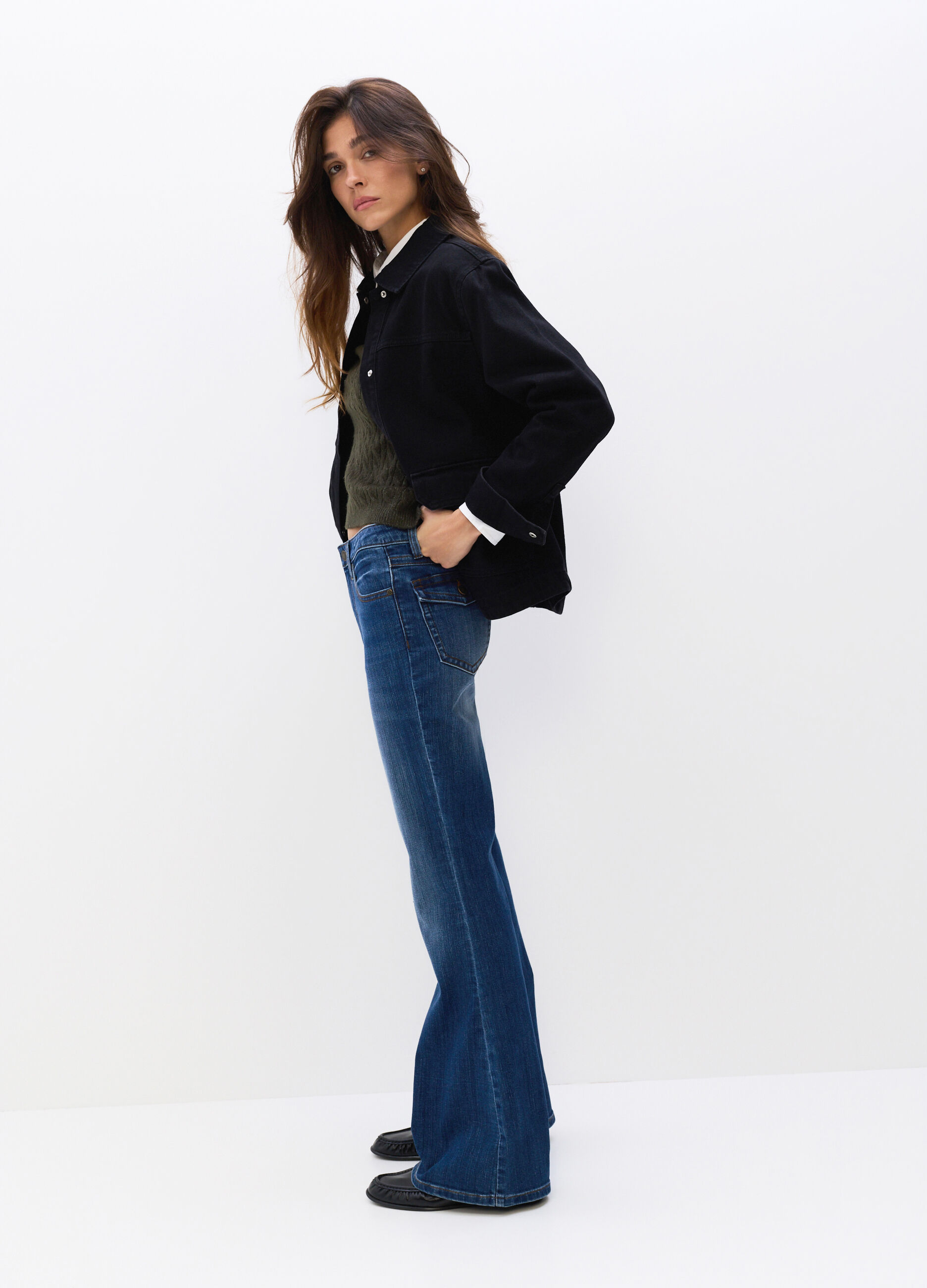 Pantaloni Flare Fit in denim stretch misto cotone donna_0
