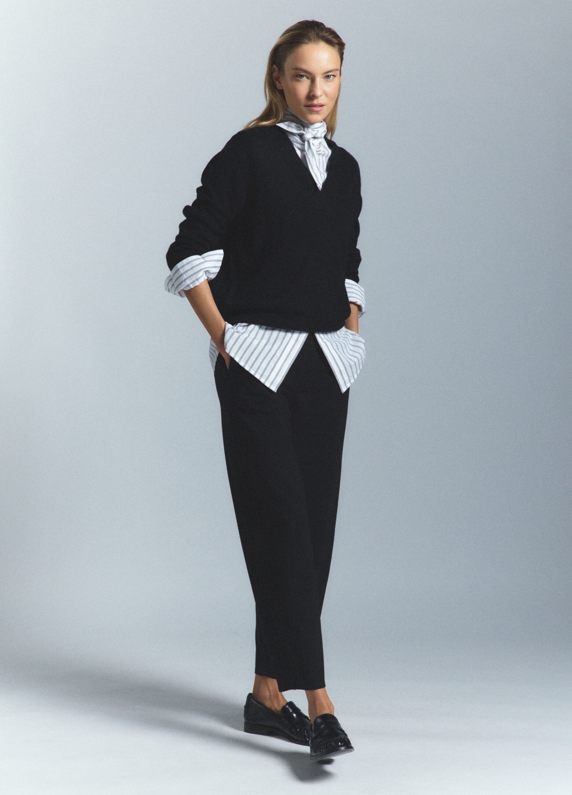 Pullover con scollo a V rasato misto cashmere donna_0