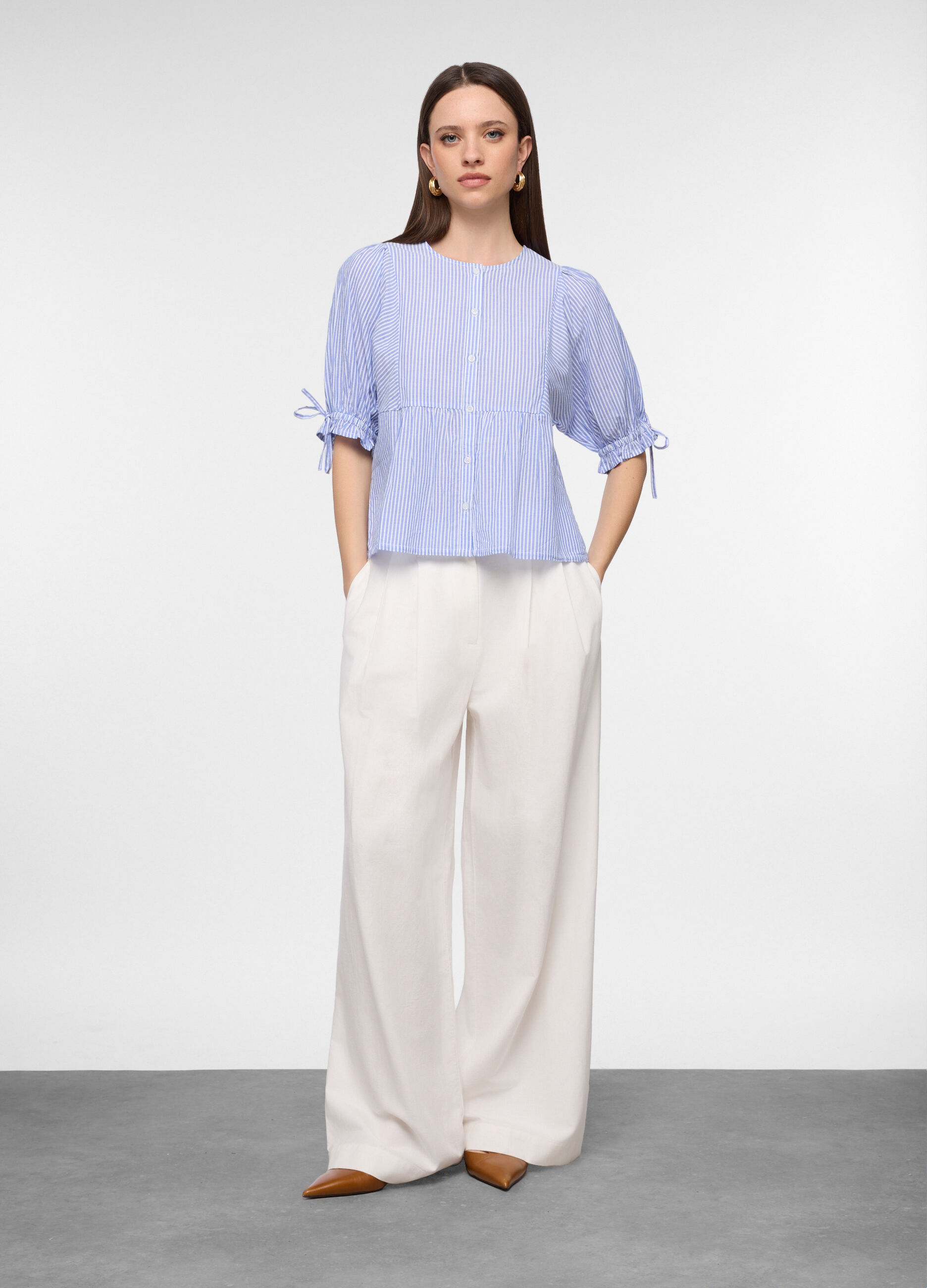 Camicia over fit con scollo rotondo in puro cotone voile donna_0