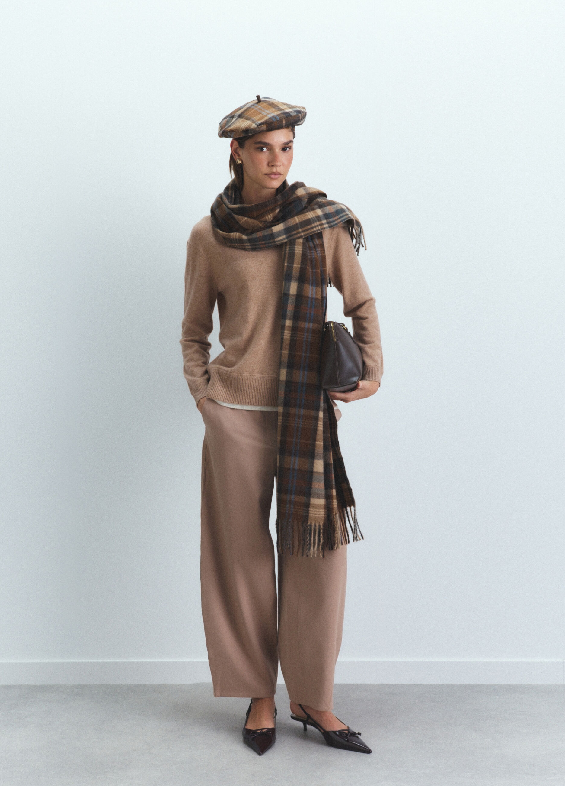 Pullover girocollo in puro cashmere donna_0