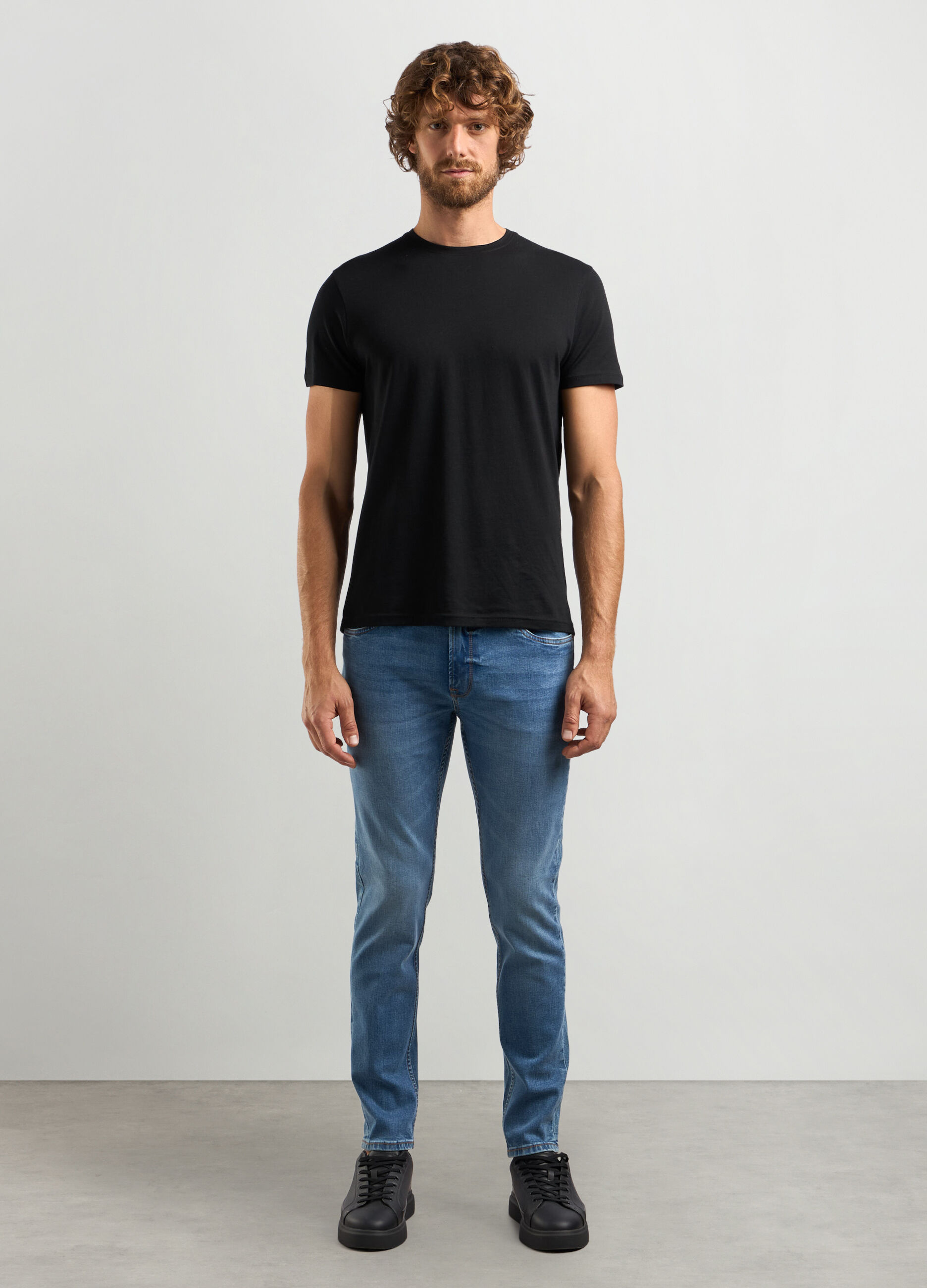 Jeans skinny fit in cotone stretch uomo_0