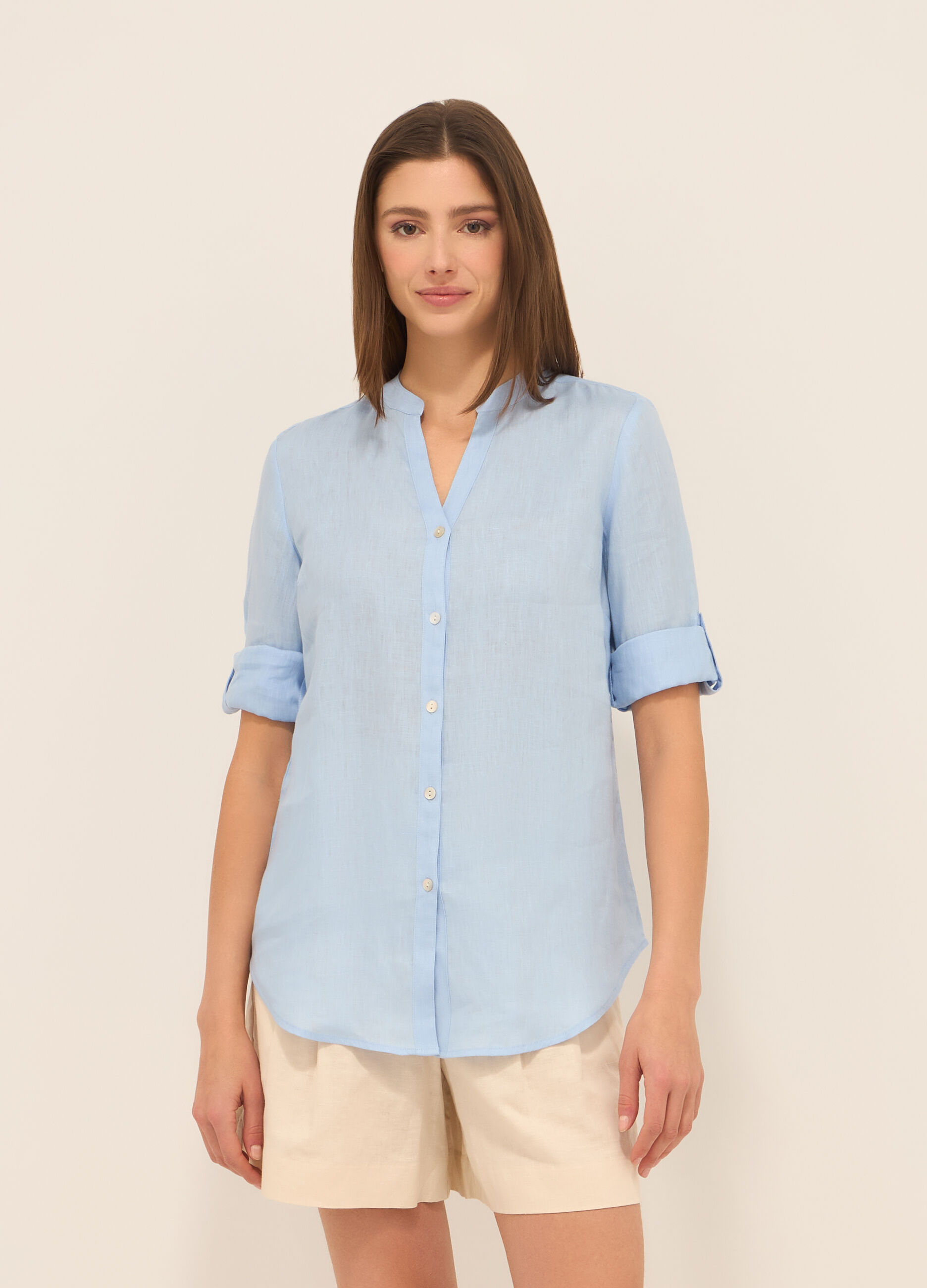 Camicia in puro lino con scollo a V donna_0