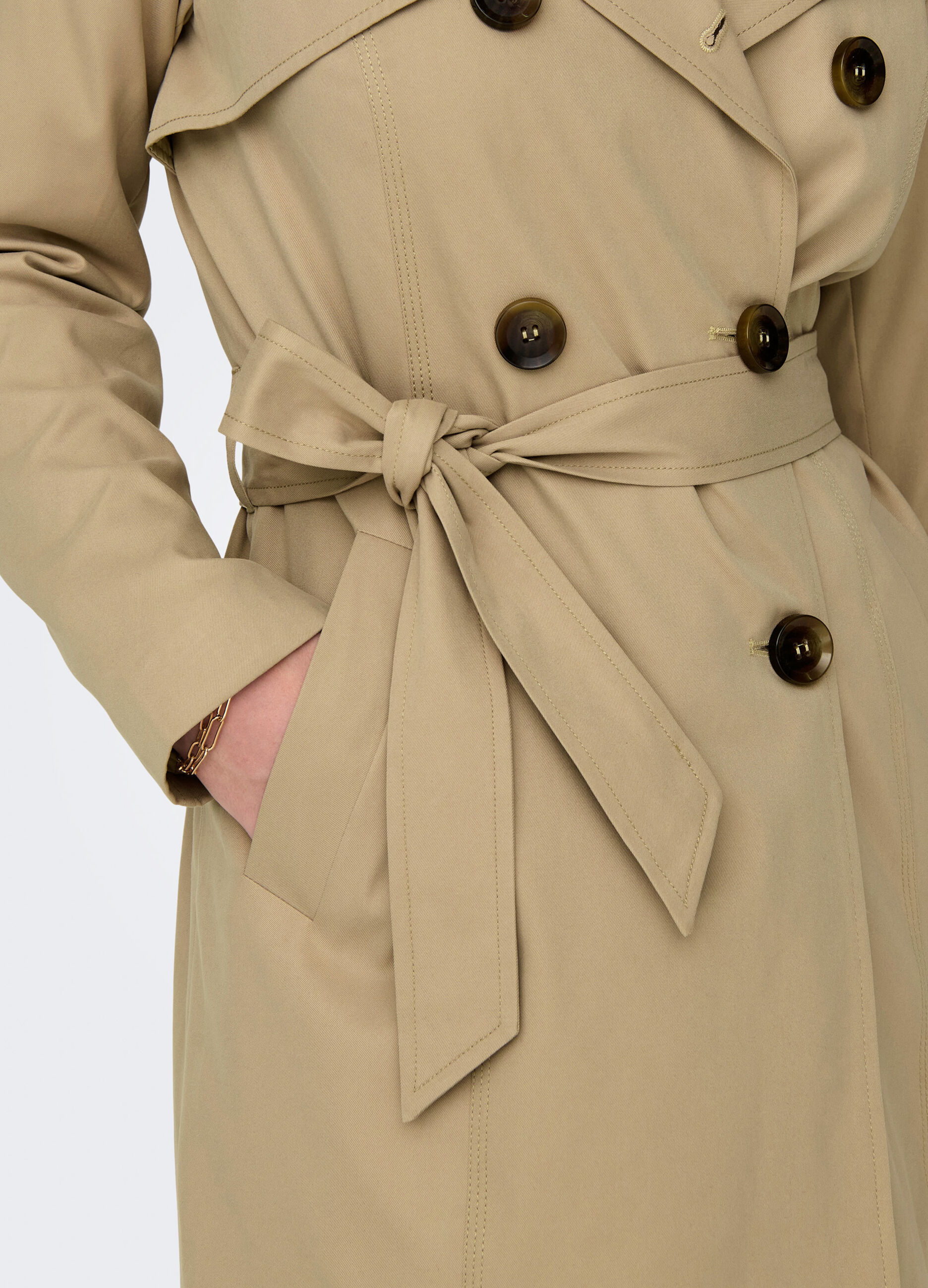 Trench con colletto alla francese_5