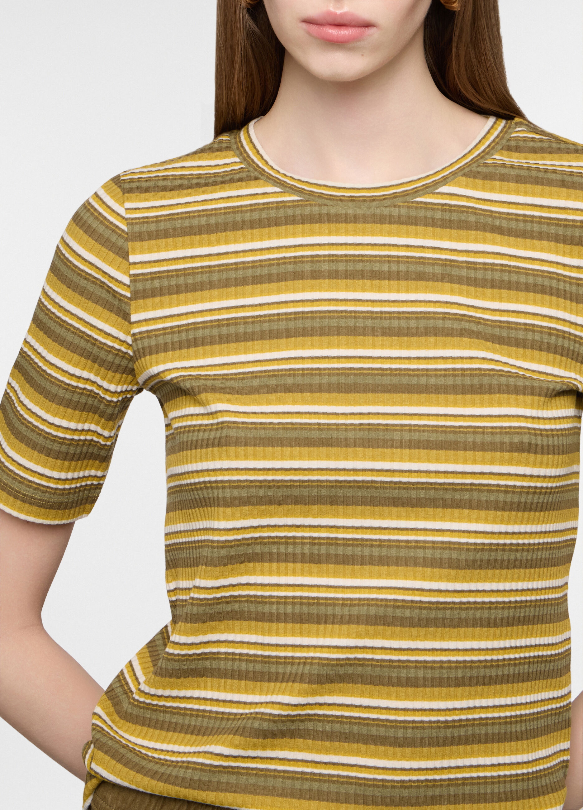 T-shirt girocollo fitted donna_2