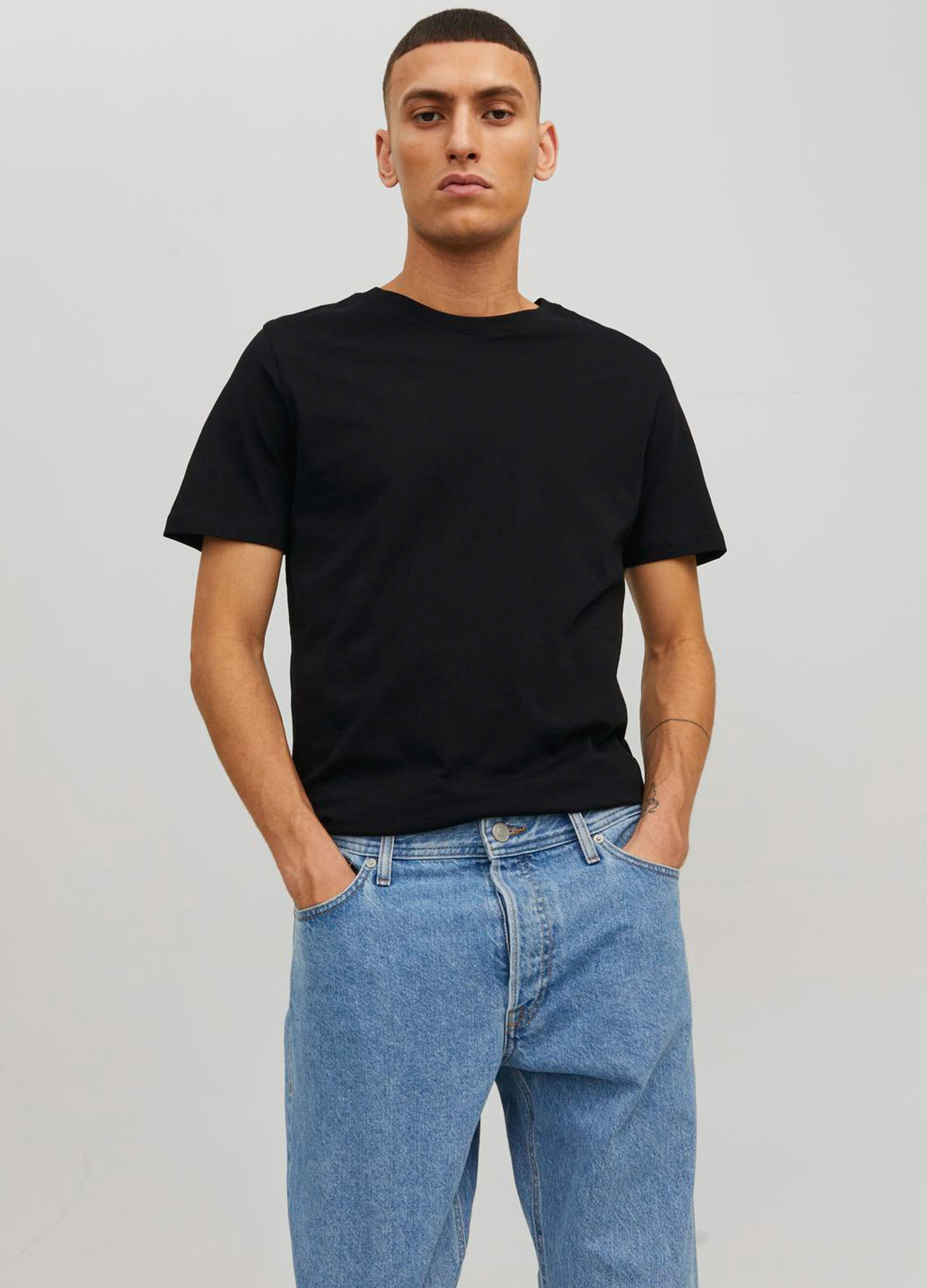 T-shirt girocollo a tinta unita uomo_2