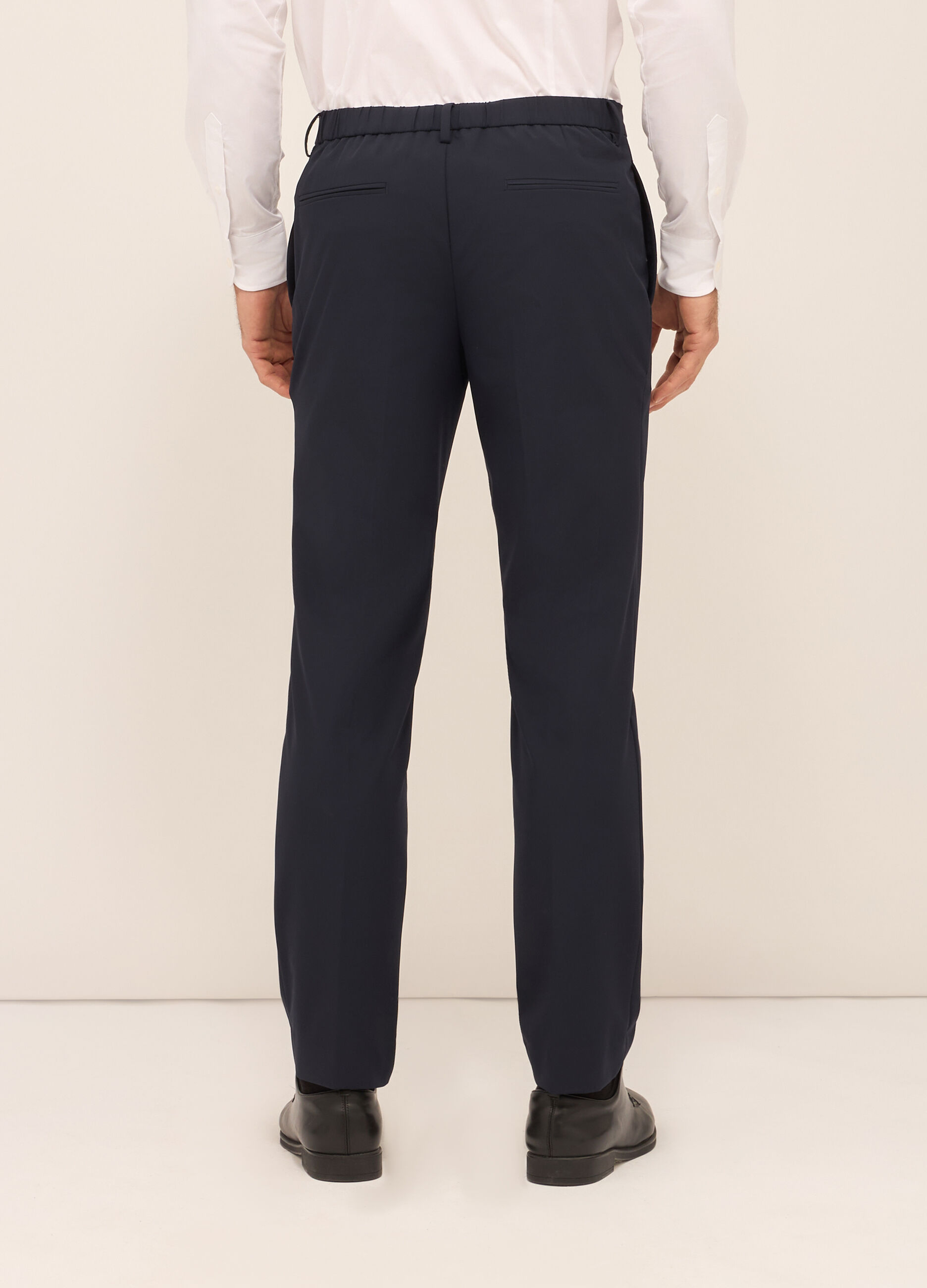 Pantaloni classici in tessuto stretch uomo_1
